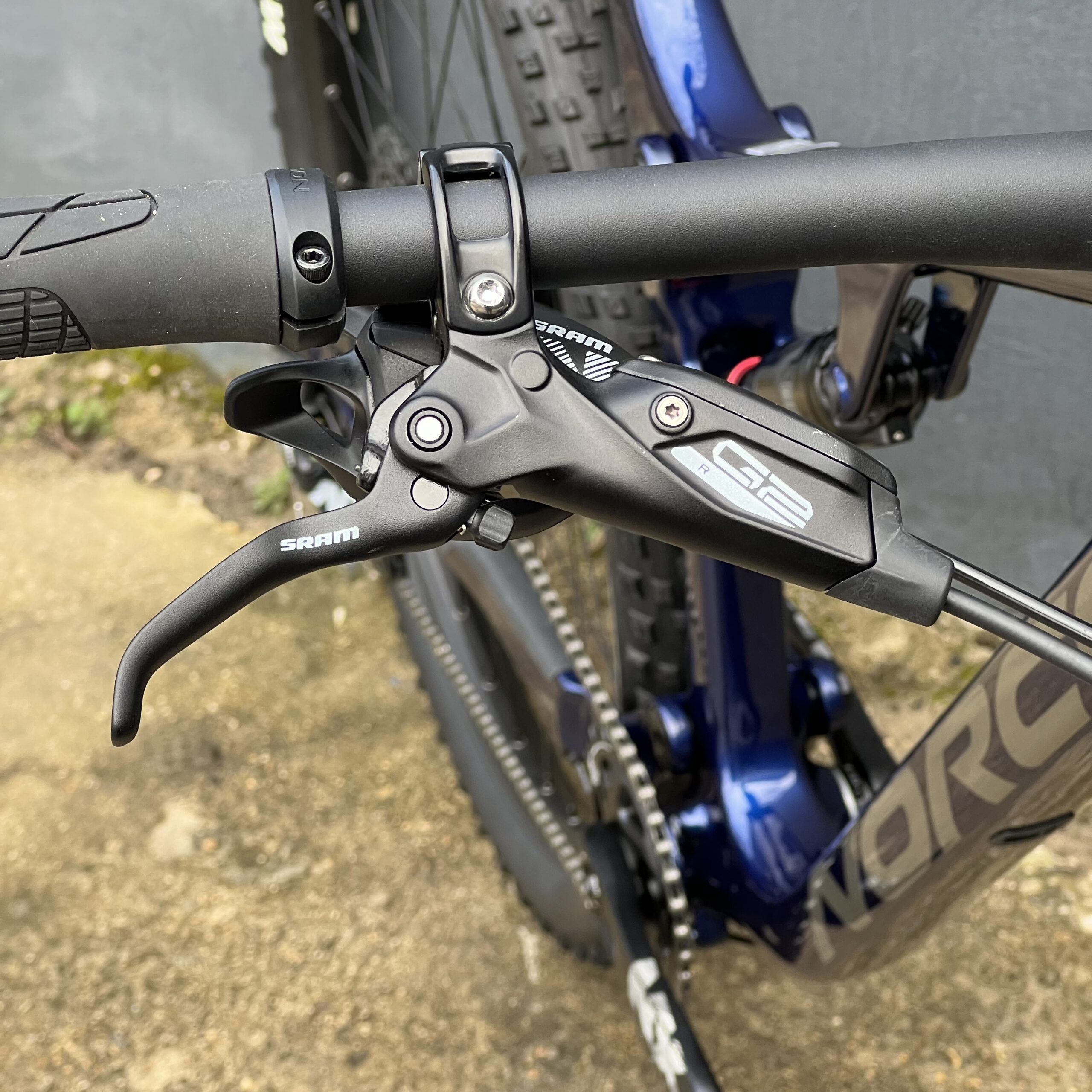 NORCO Revolver FS 2 120 - Carbone - Blue / Copper - 2024 – Image 7