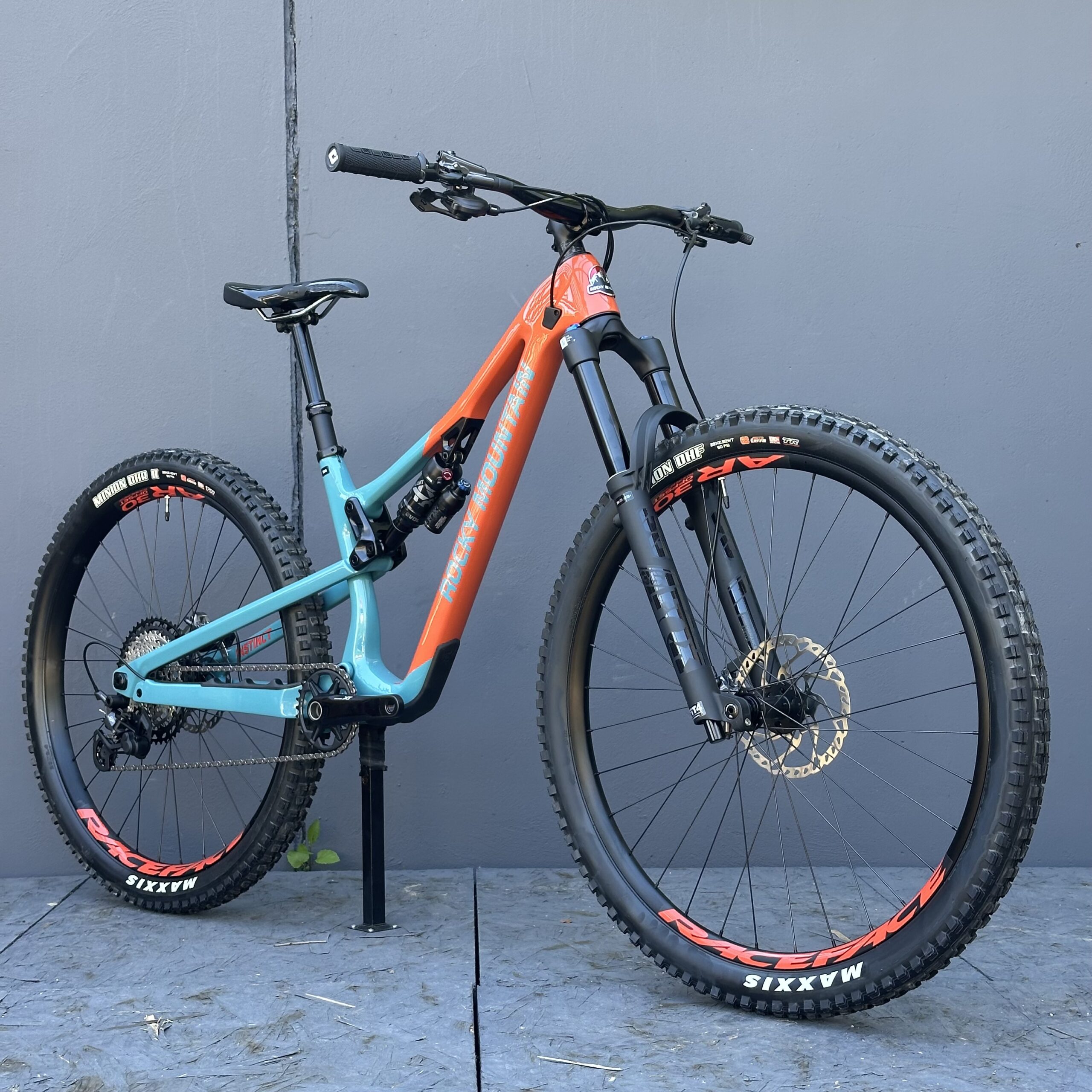 Instinct Carbon 70