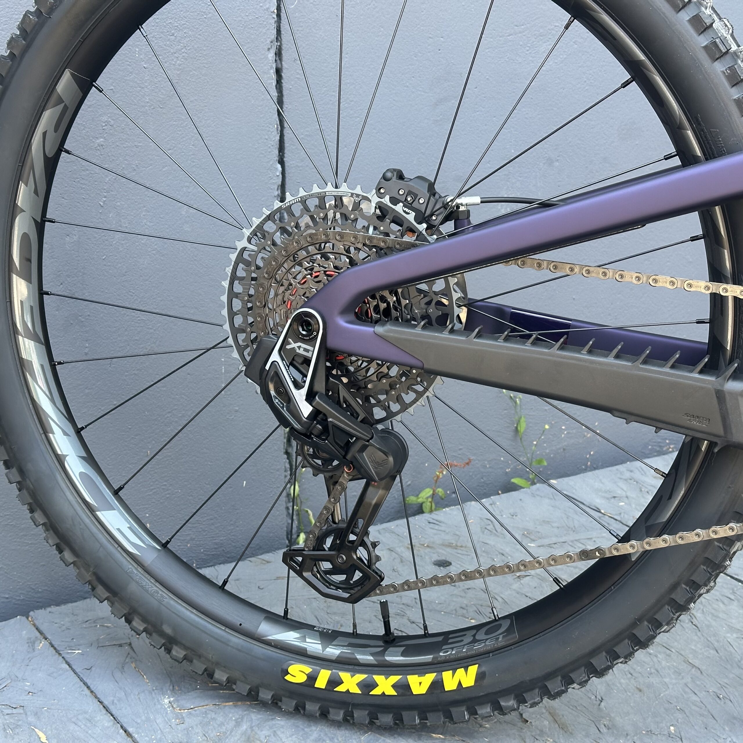 SANTA CRUZ Hightower CC 2026 | XO AXS | Matte Deep Purple – Image 7
