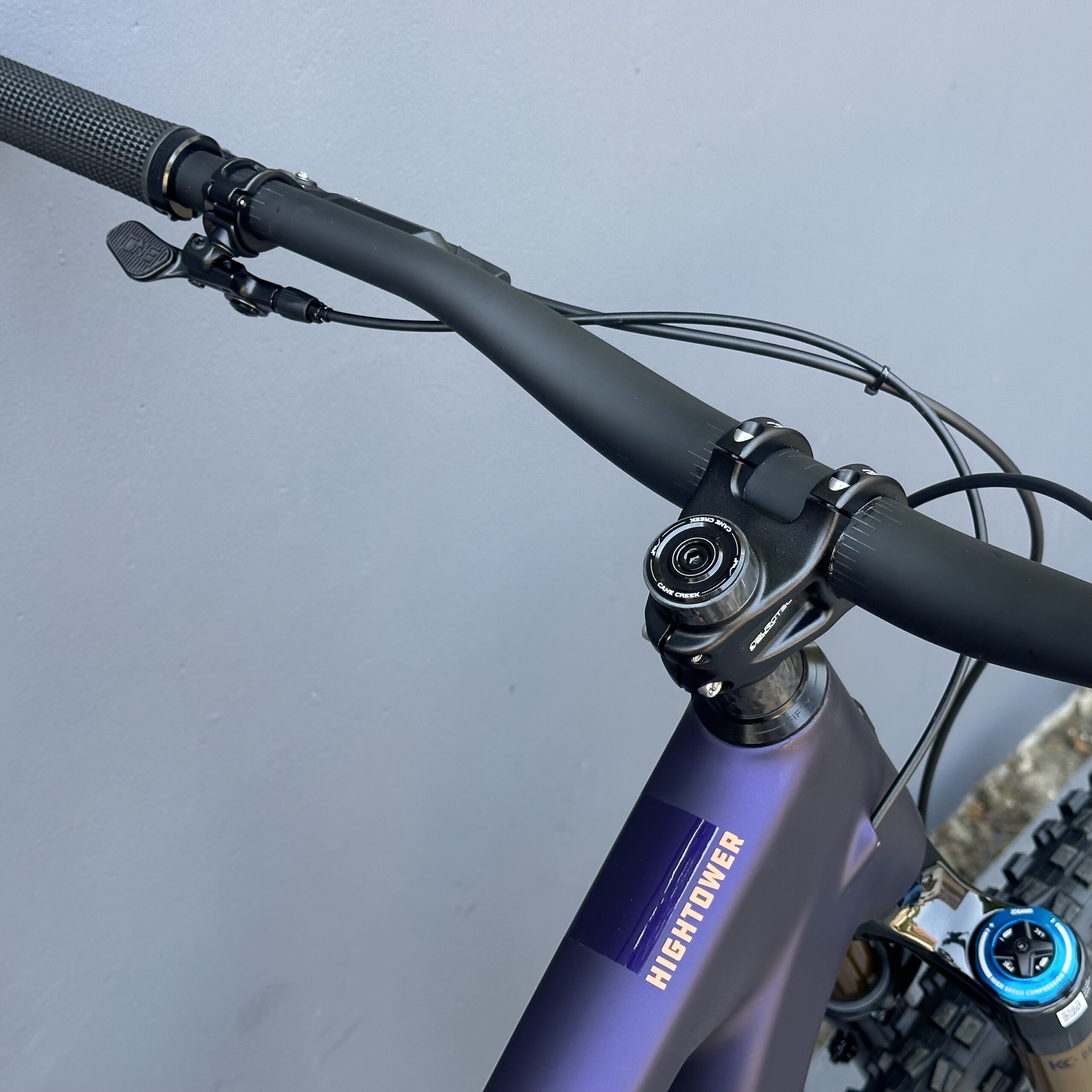 SANTA CRUZ Hightower CC 2026 | XO AXS | Matte Deep Purple – Image 9