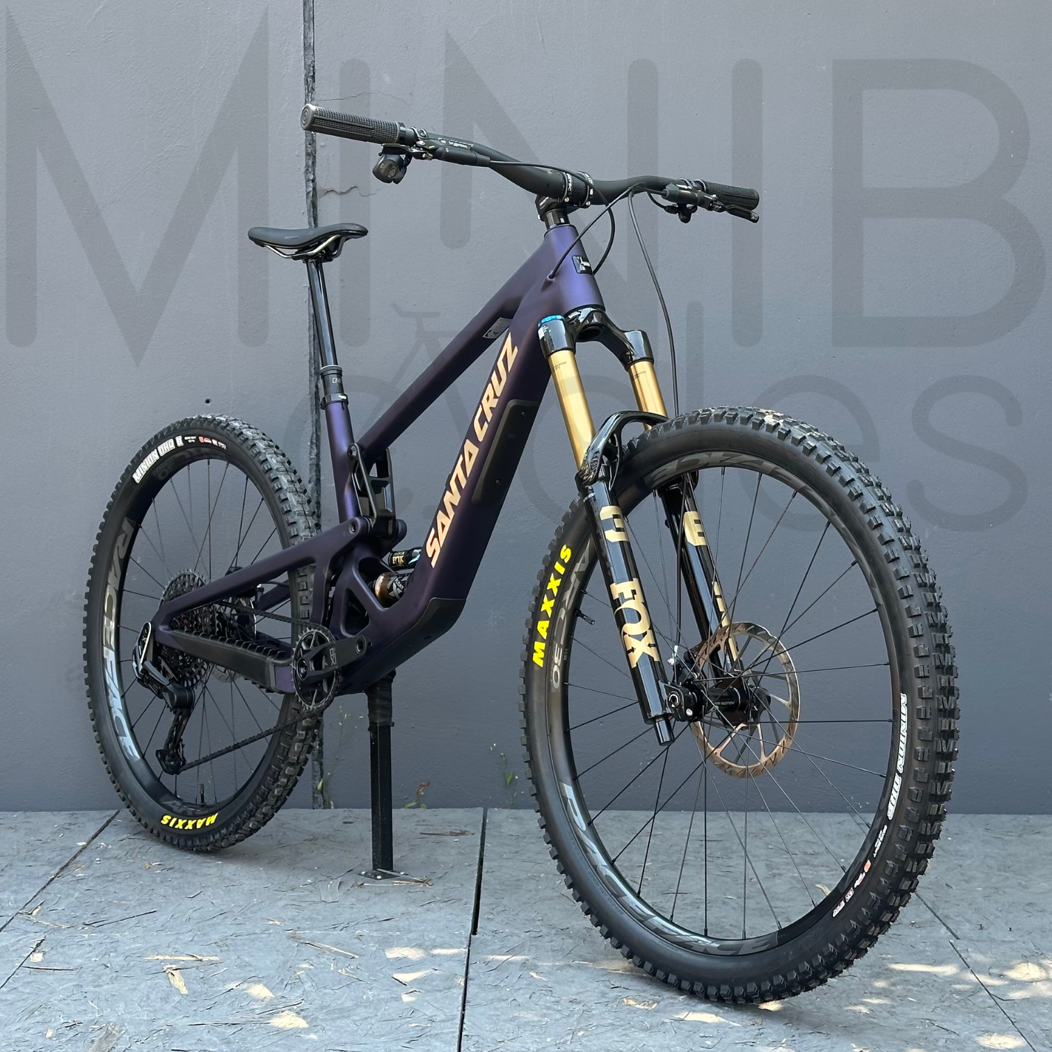 SANTA CRUZ Hightower