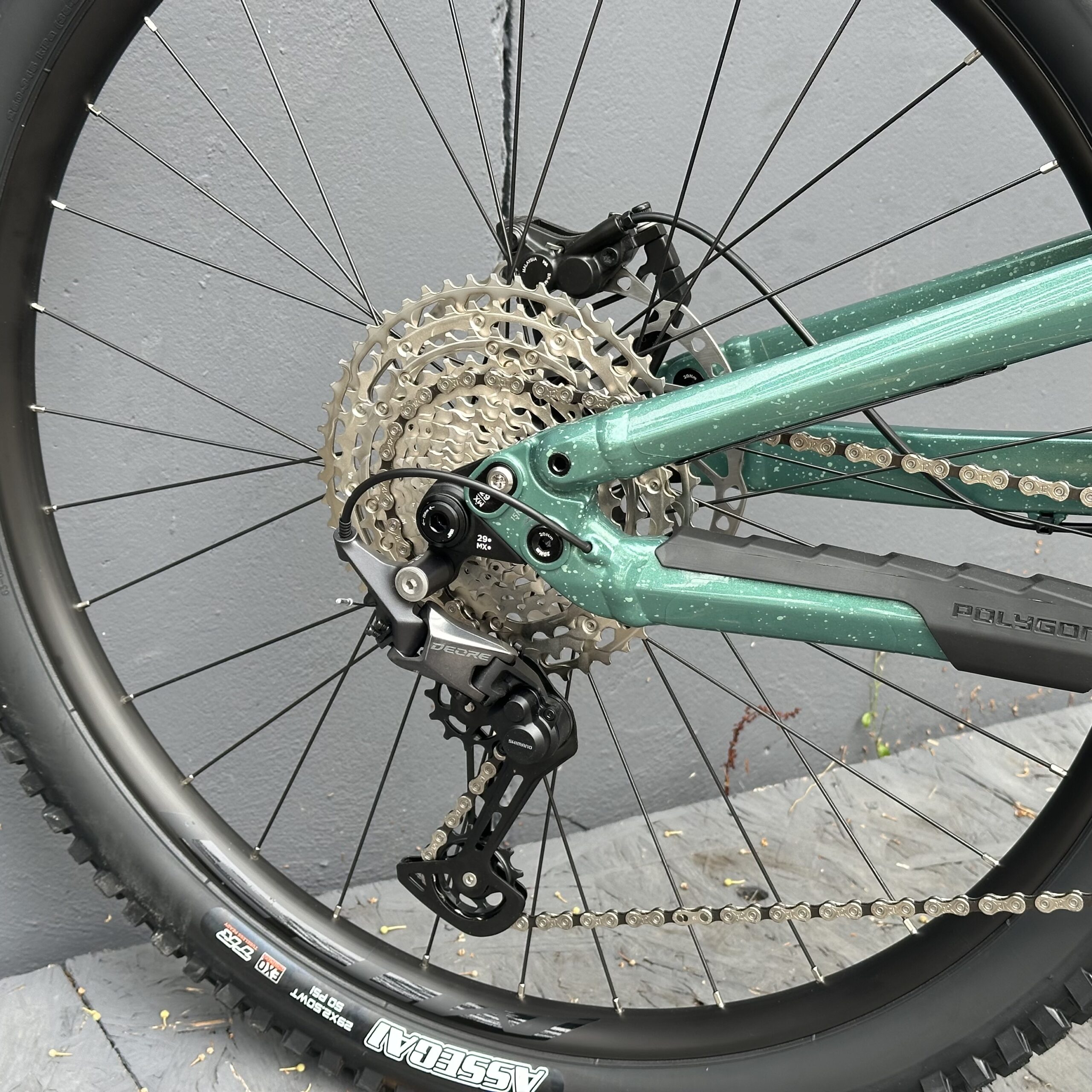 POLYGON Collosus N7 2026 | Metallic Green – Image 7