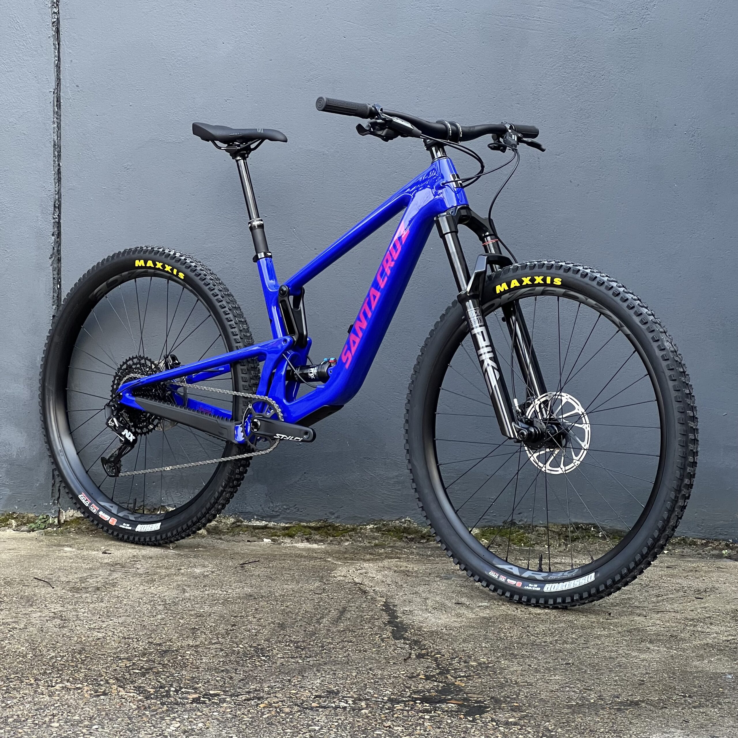 SANTA CRUZ Tallboy Kit R