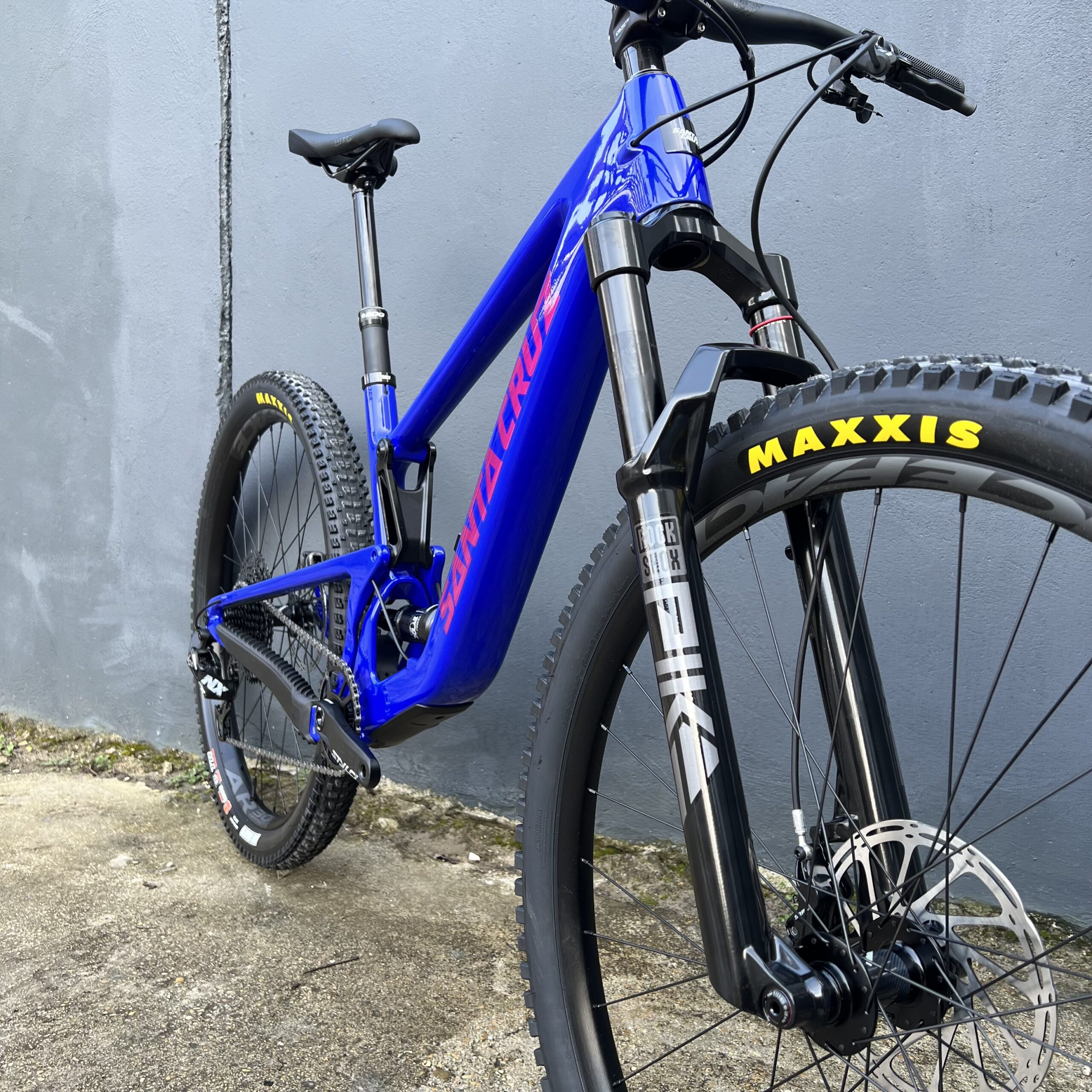 SANTA CRUZ Tallboy Kit R - Gloss Ultra Blue – Image 2