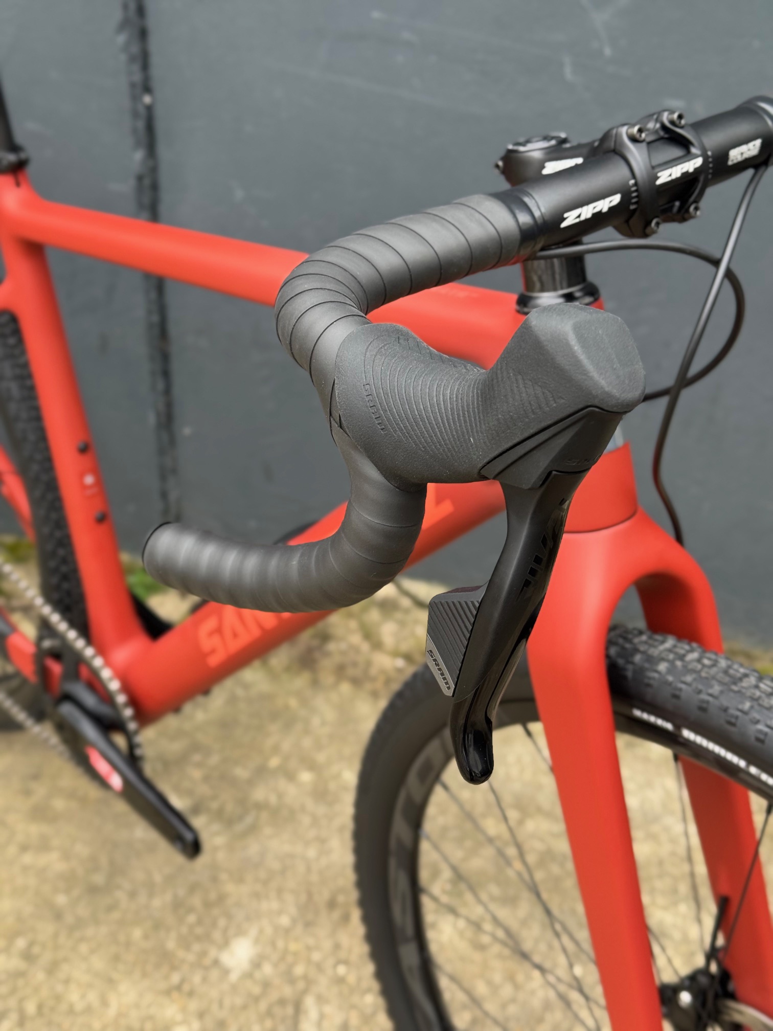 SANTA CRUZ Stigmata Promo ! -34% !- Matte Brick Red - Rival AXS – Image 4
