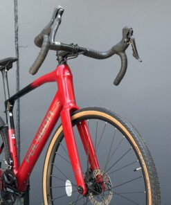 Alternative view of POLYGON Tambora A5 - Gravel Carbone - Rouge