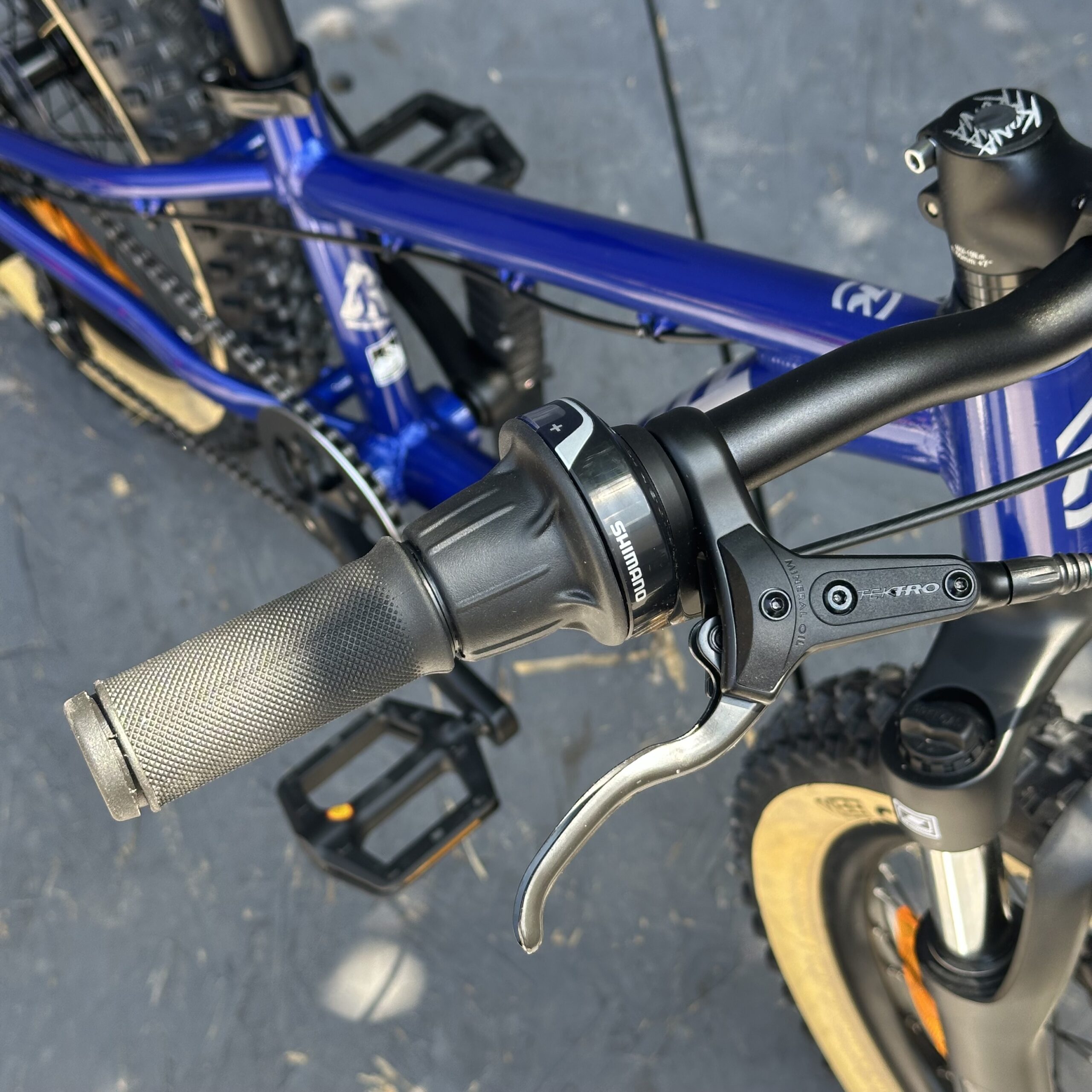 KONA Honzo 20" - Bleu - 2025 – Image 8