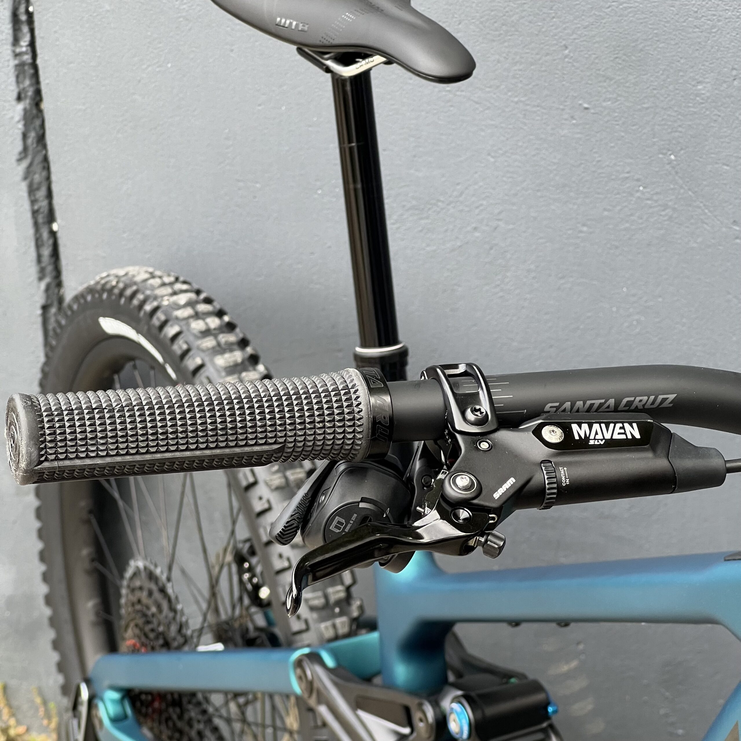 SANTA CRUZ Bullit XO AXS RSV | 2026 | Matte Teal Sparkle – Image 7