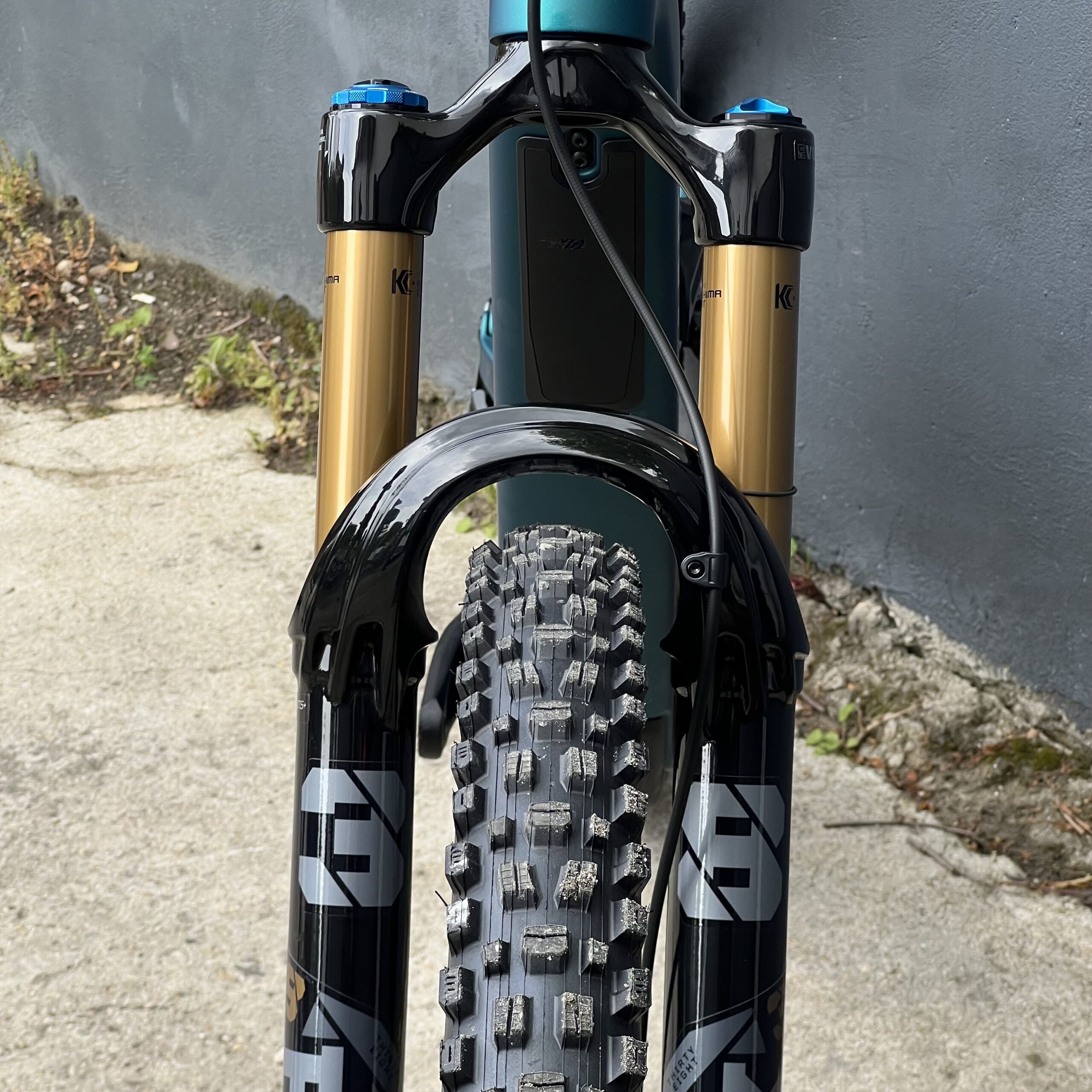 SANTA CRUZ Bullit XO AXS RSV | 2026 | Matte Teal Sparkle – Image 3