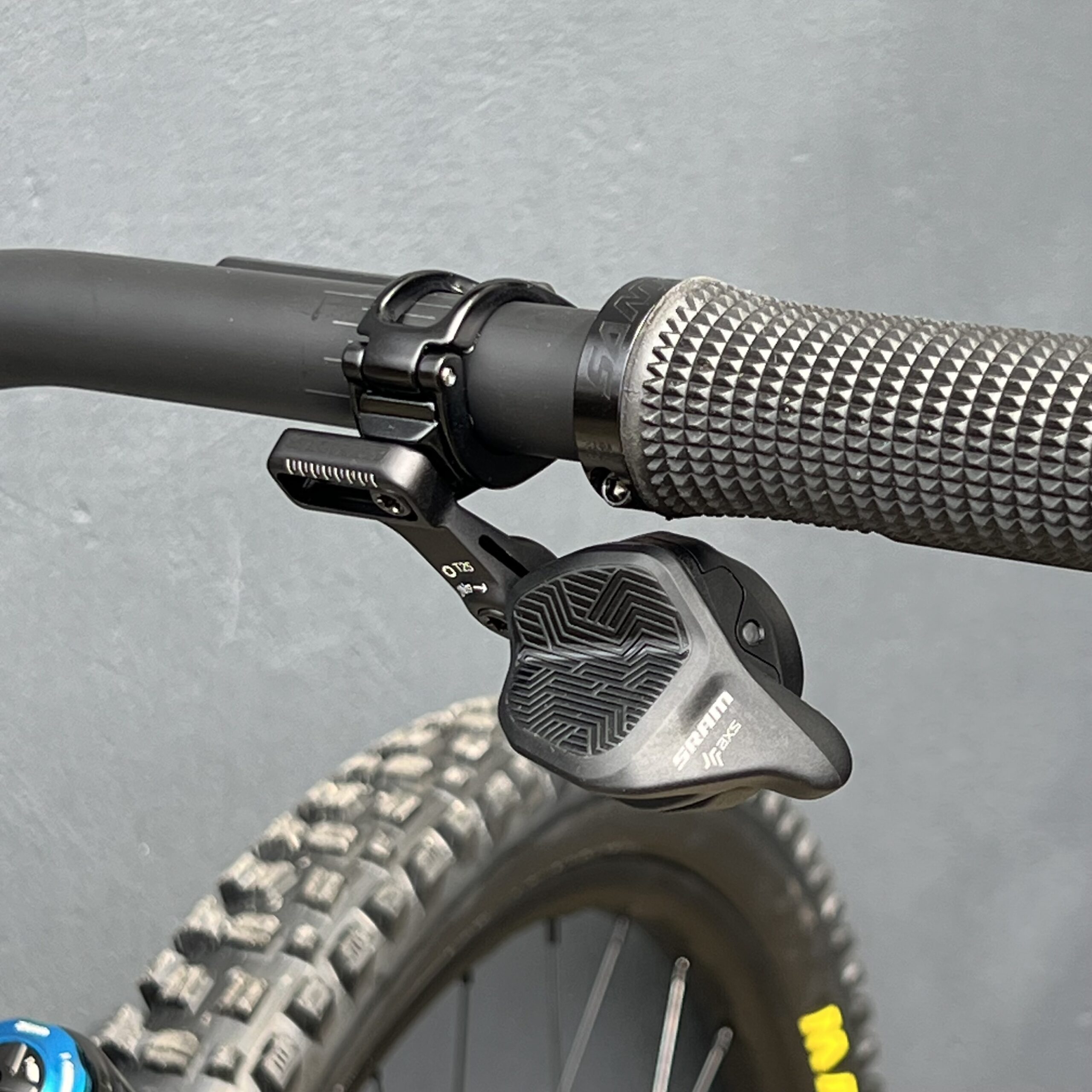 SANTA CRUZ Bullit XO AXS RSV | 2026 | Matte Teal Sparkle – Image 10