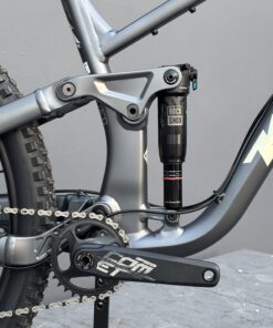 Alternative view of KONA Process 153 G3 | 2025 | Metallic Charcoal | Destockage !