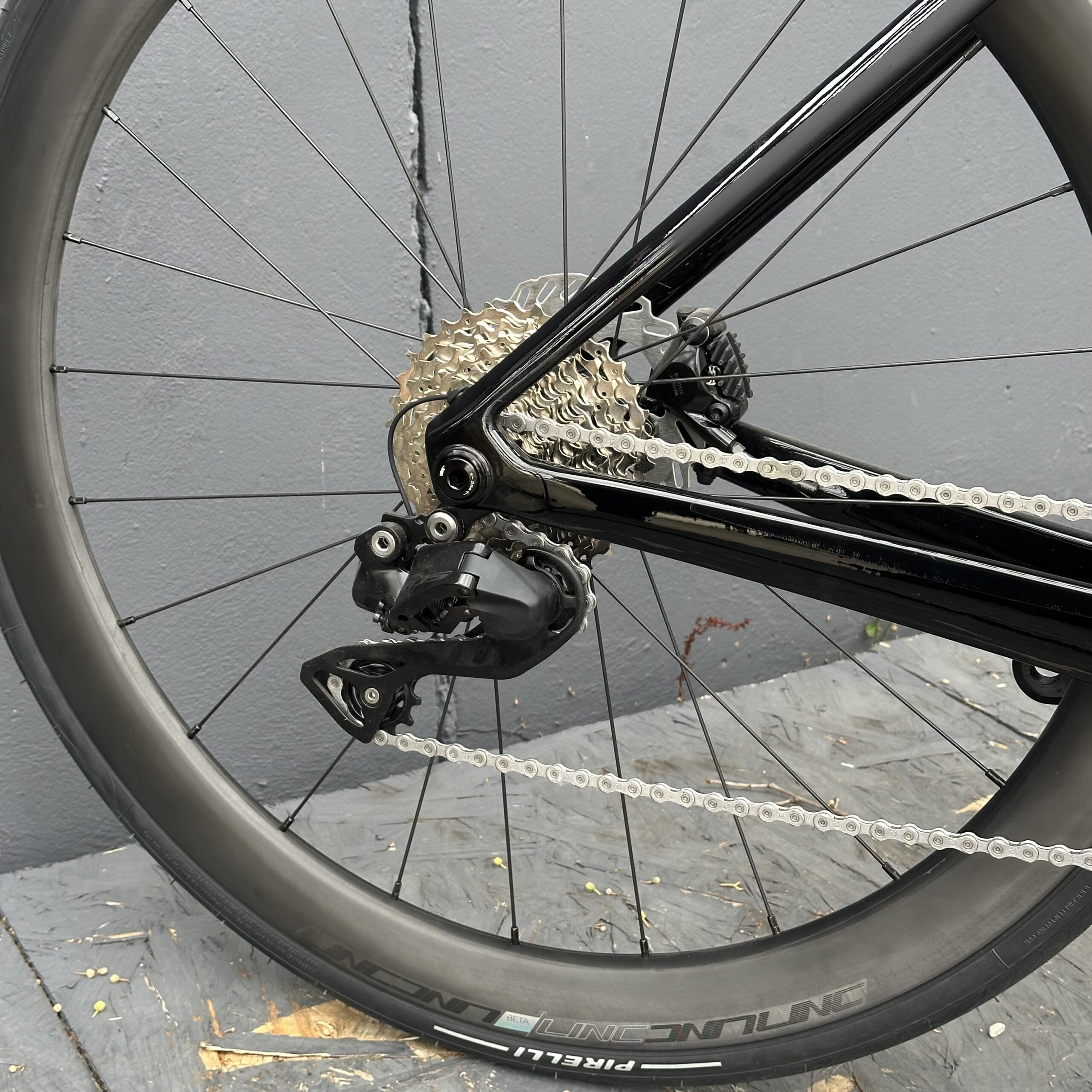 POLYGON Helios A7 Di2 | 2026 | Black Phantom – Image 8