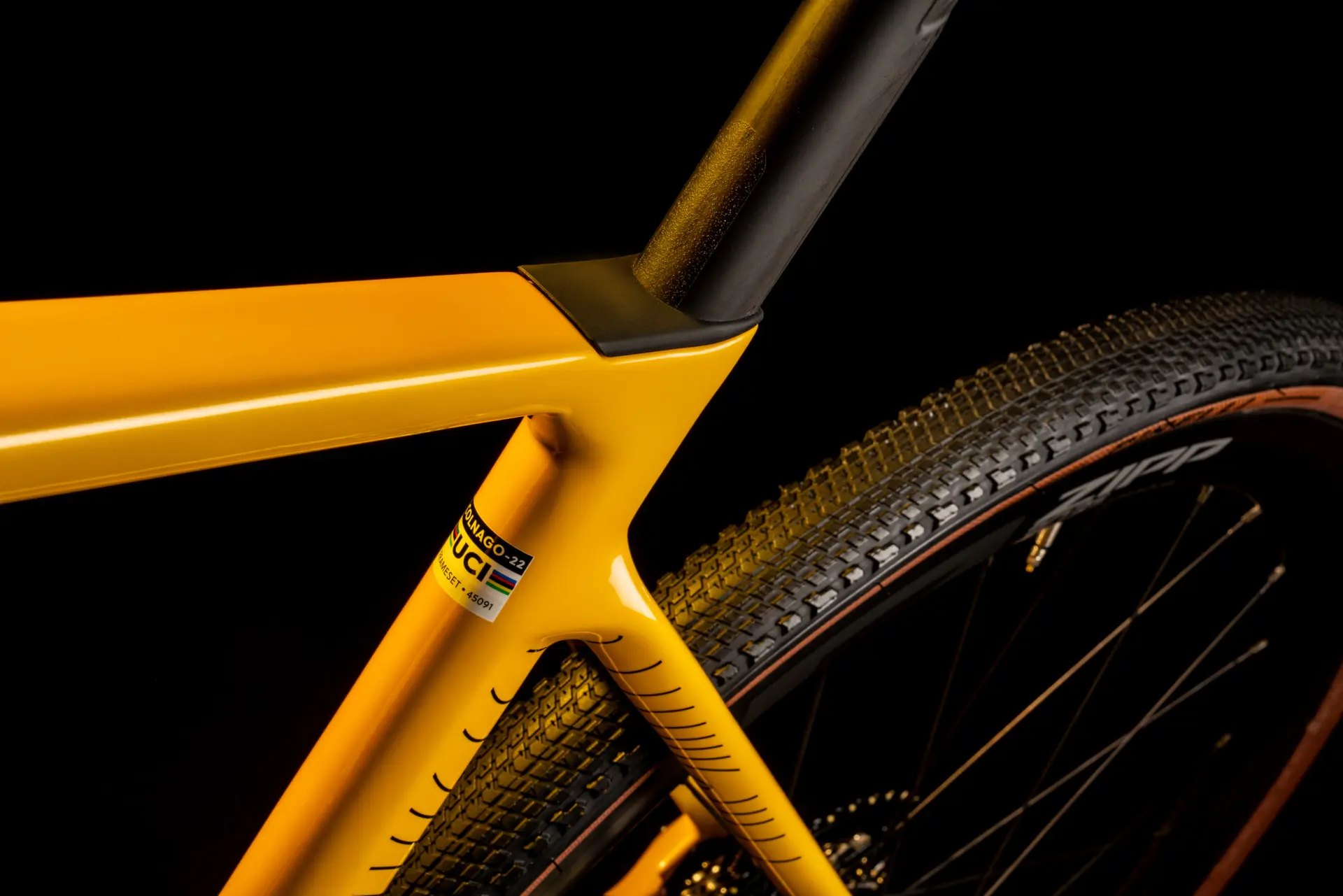COLNAGO G4-X 2025 - Jaune – Image 4