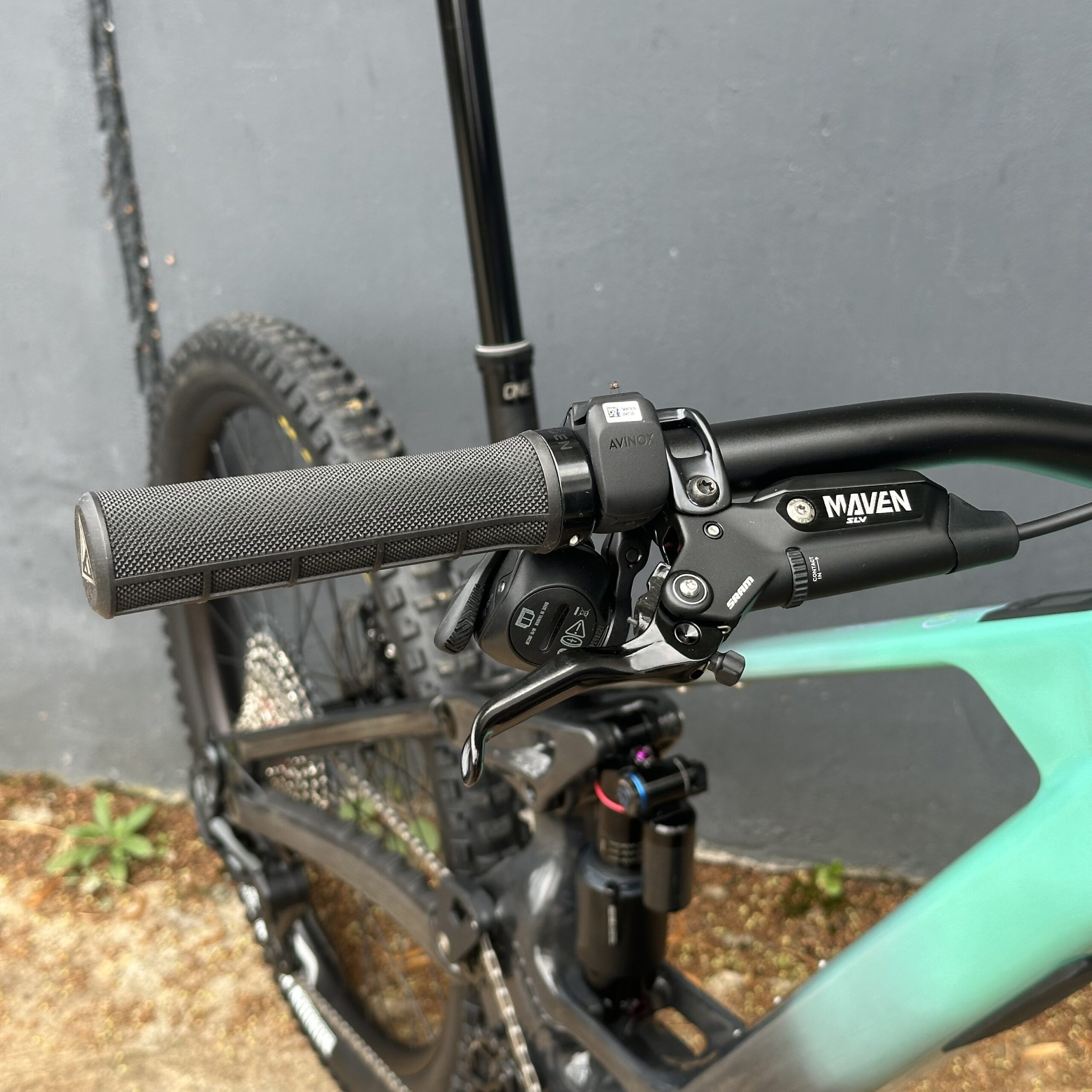 FORBIDDEN Druid CorE 2 DJI Avinox M1 - Carbone / Turquoise - 2025 – Image 8