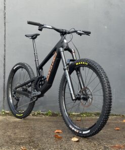 SANTA CRUZ Megatower