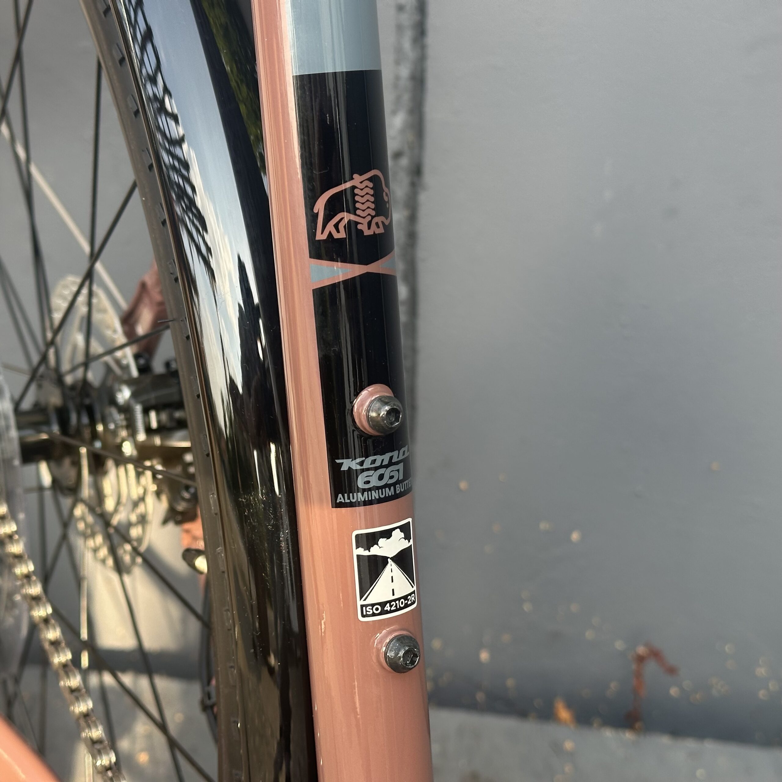 KONA Rove AL/DL 2026 37e | Gravel Aluminium équipé | Rose cuivré – Image 5