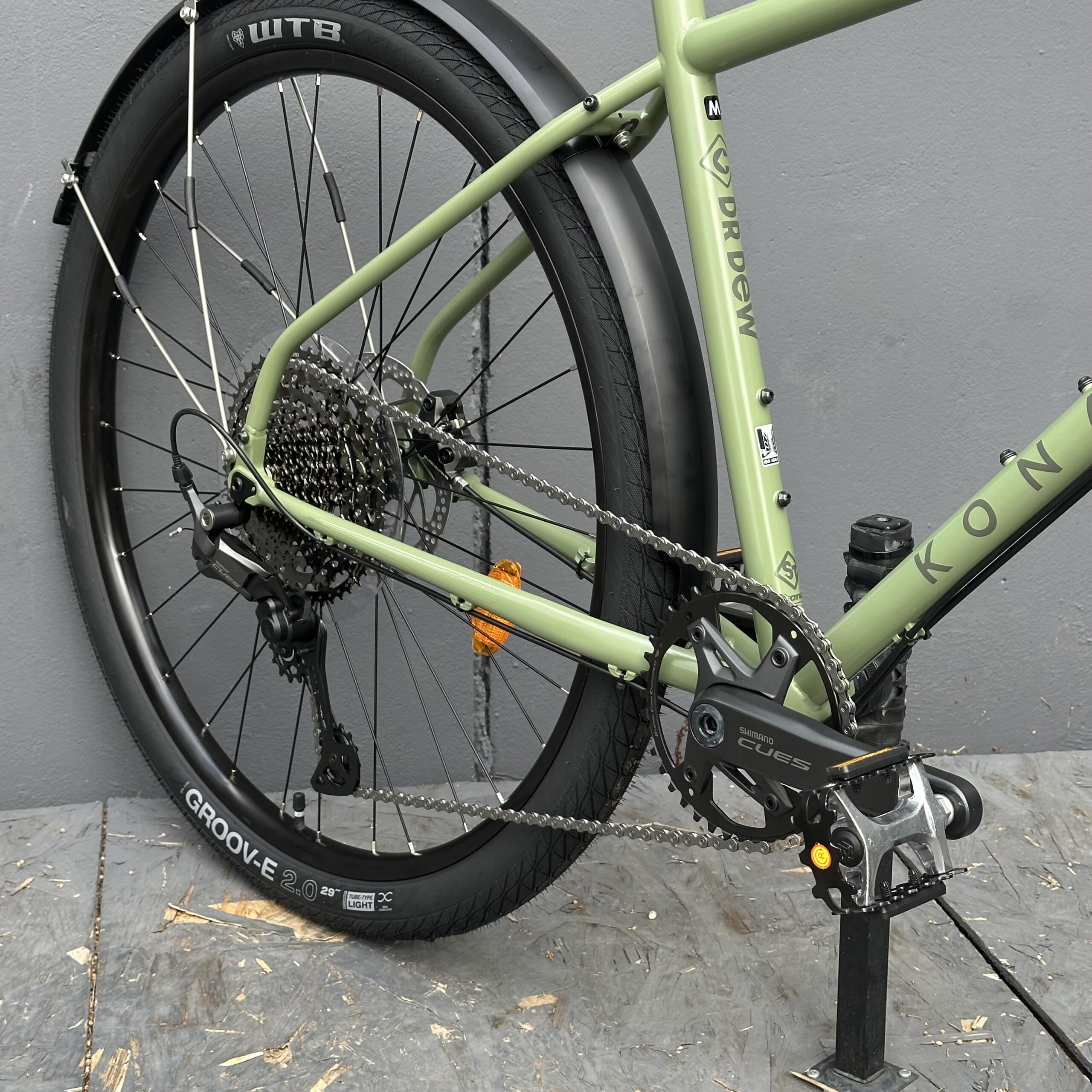Kona Dr Dew 2026 | Vert Satin – Image 4