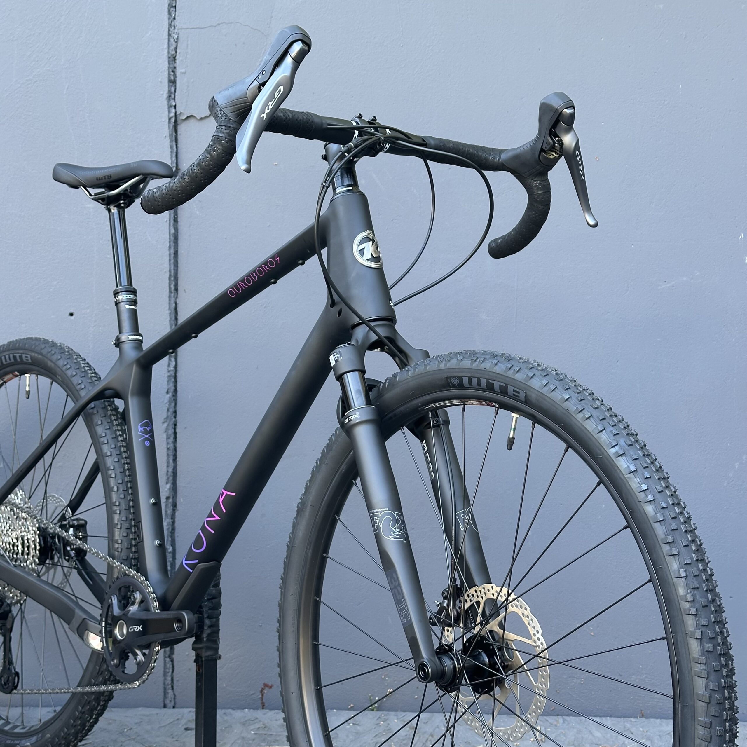 KONA Ouroboros CR 2026 | Noir Mat/Brillant – Image 2