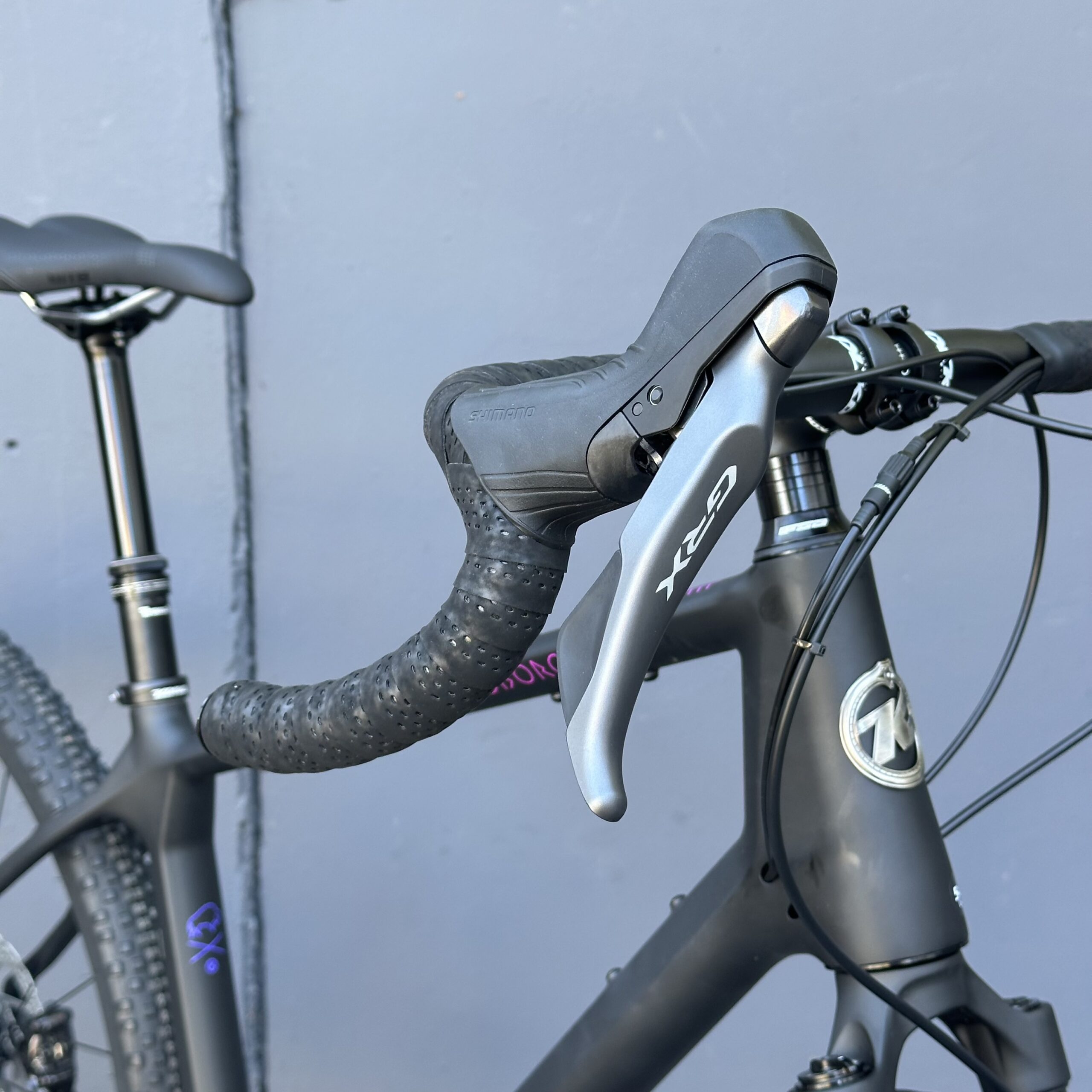 KONA Ouroboros CR 2026 | Noir Mat/Brillant – Image 8