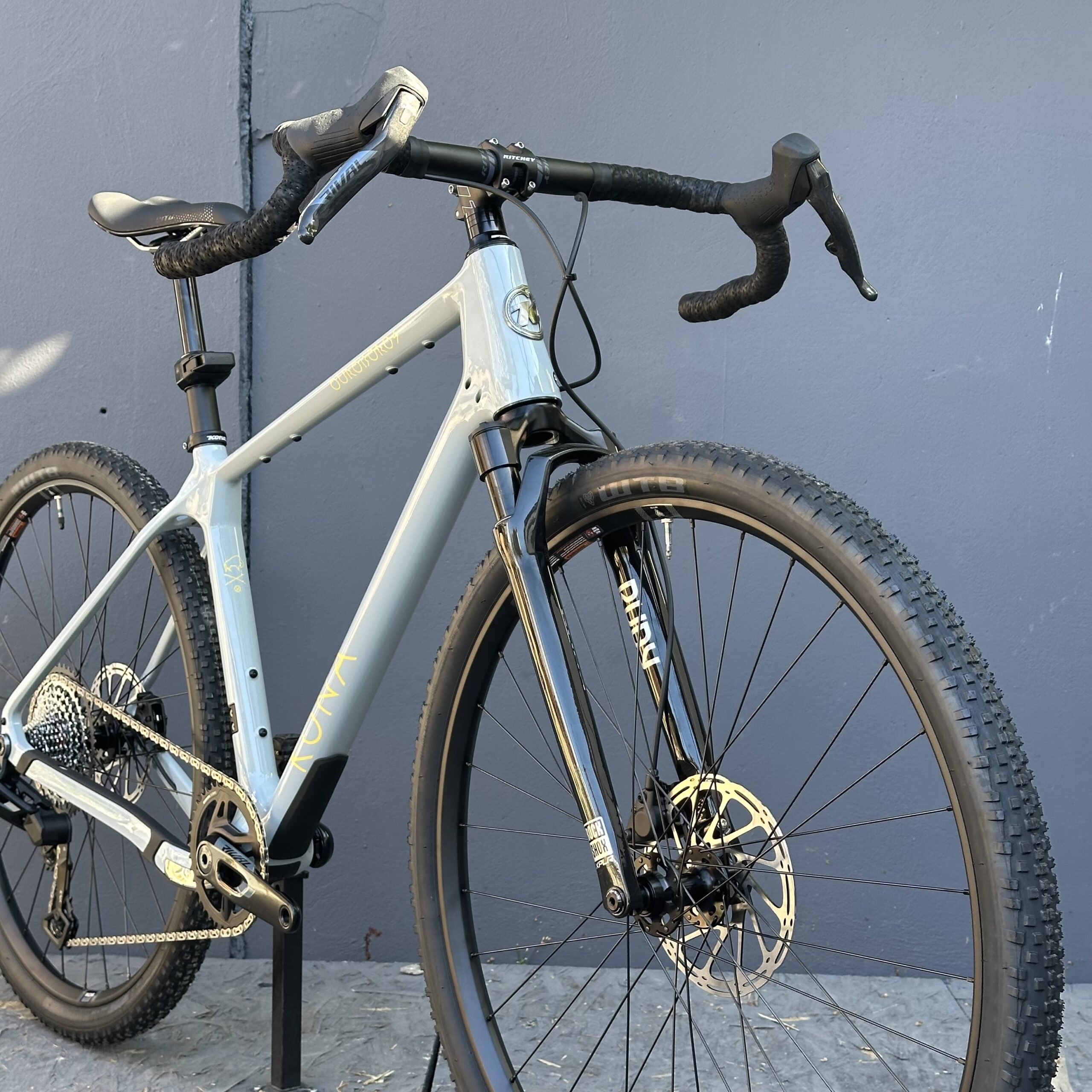 KONA Ouroboros CR/DL 2026 | Gris Brillant – Image 2