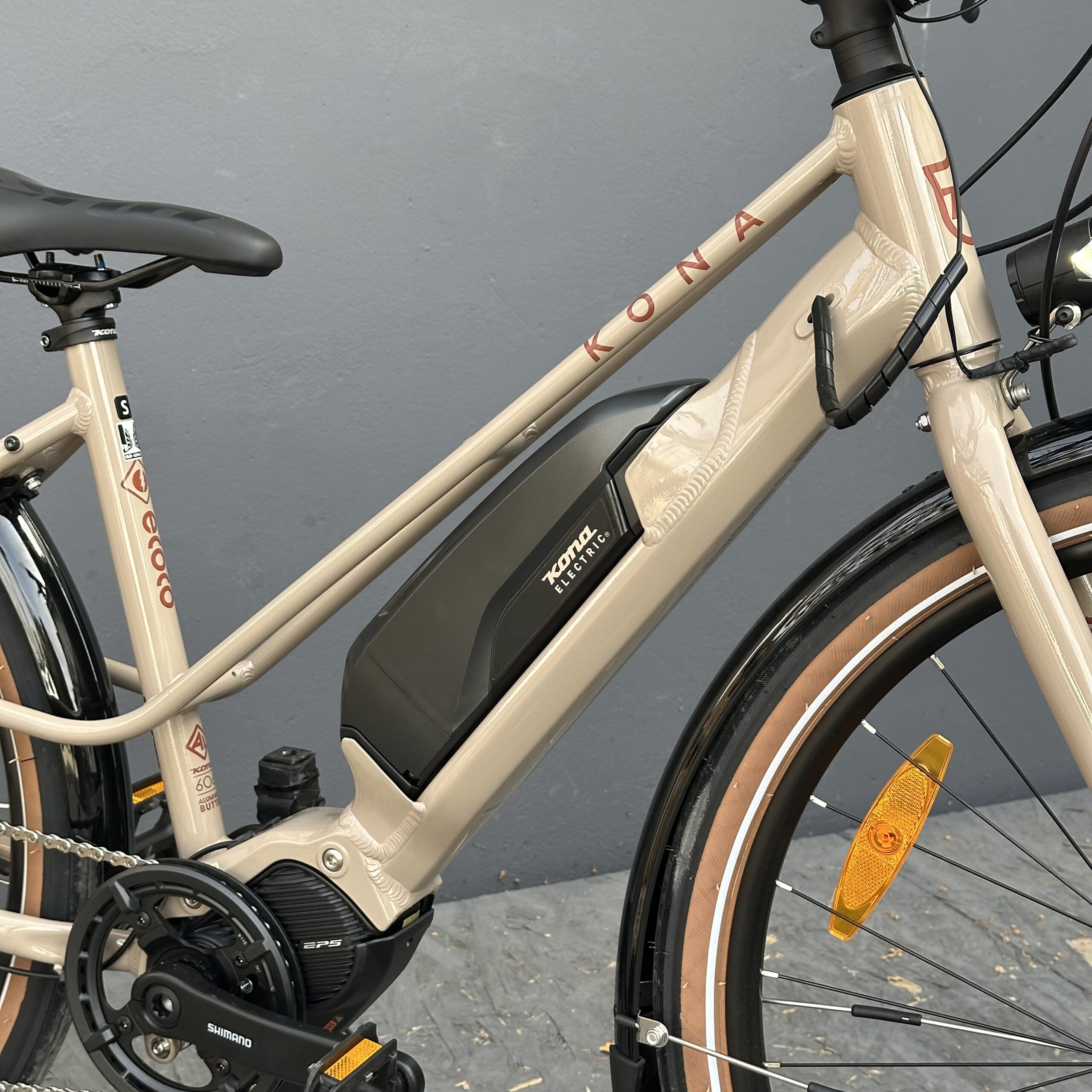 KONA Ecoco 2026 - Brun caramel – Image 3