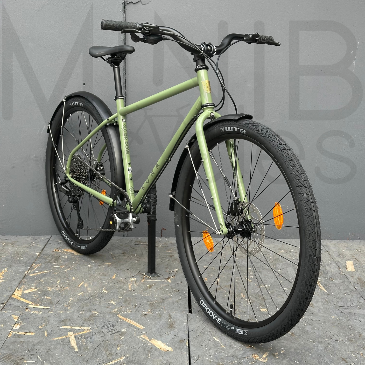 Kona Dr Dew 2026 | Vert Satin