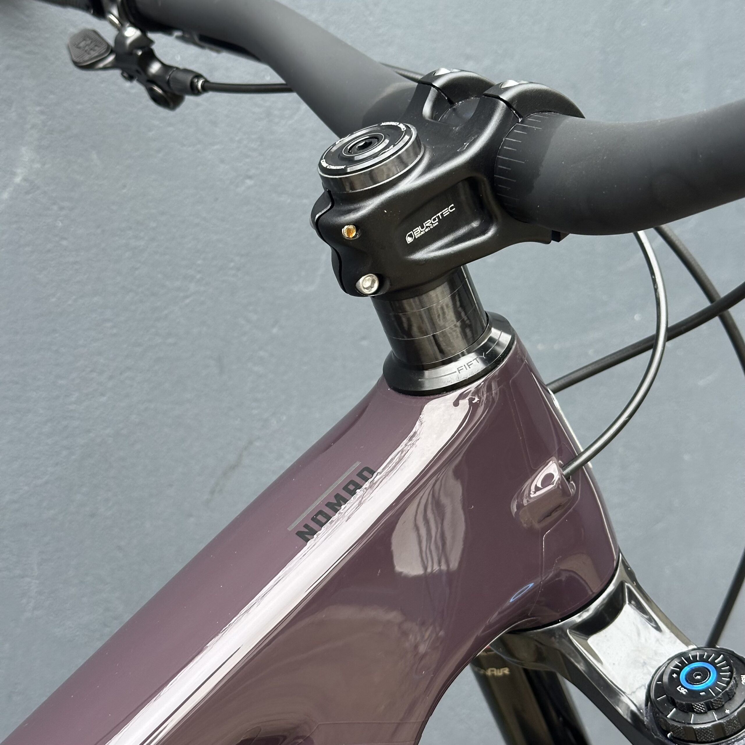 SANTA CRUZ Nomad 6 GX AXS | 2025 | Purple – Image 7