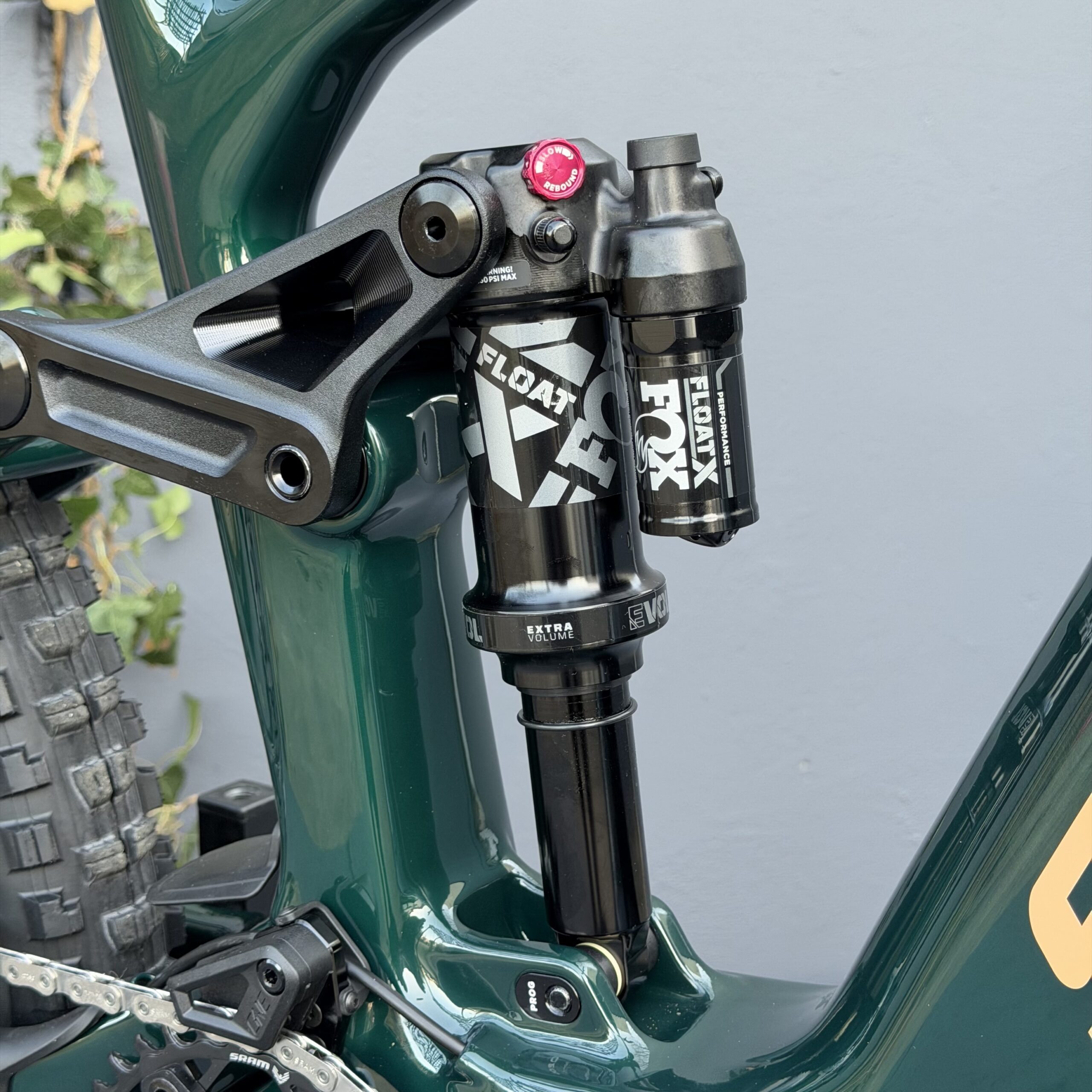 SANTA CRUZ Vala 90 C | Midnight Green | 2026 – Image 3