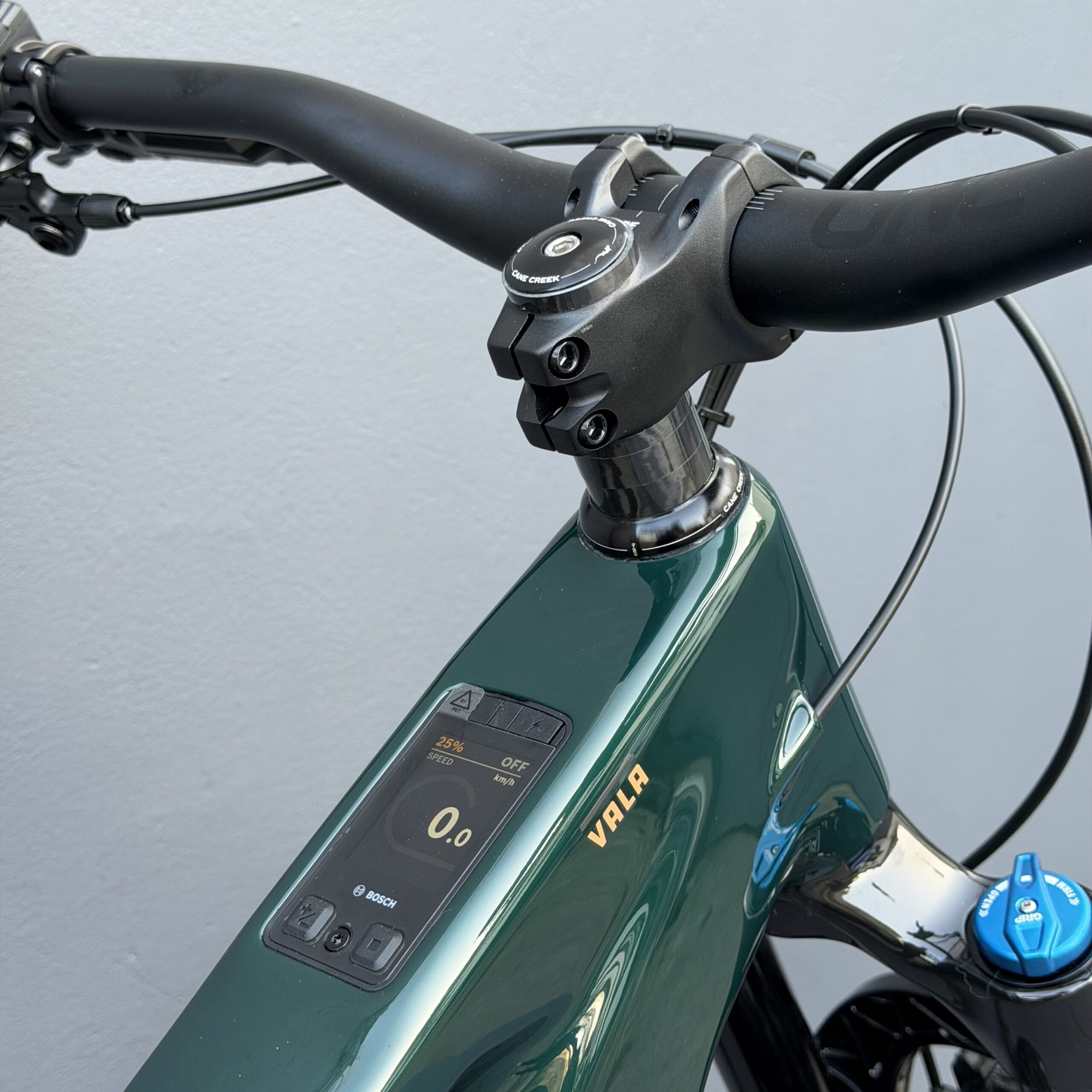 SANTA CRUZ Vala 90 C | Midnight Green | 2026 – Image 7