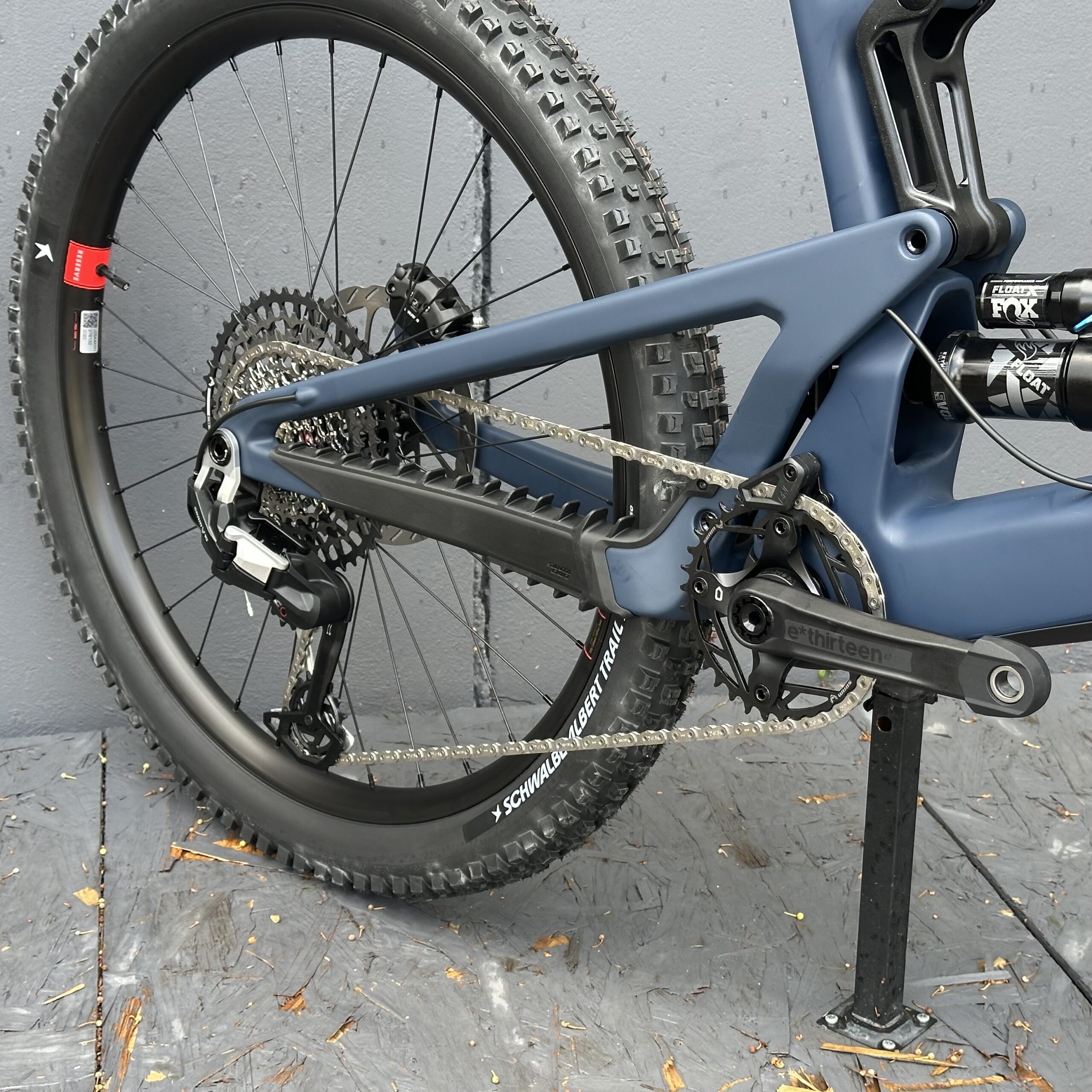SANTA CRUZ Heckler SL 90 Promo - Matte Dark Blue – Image 5