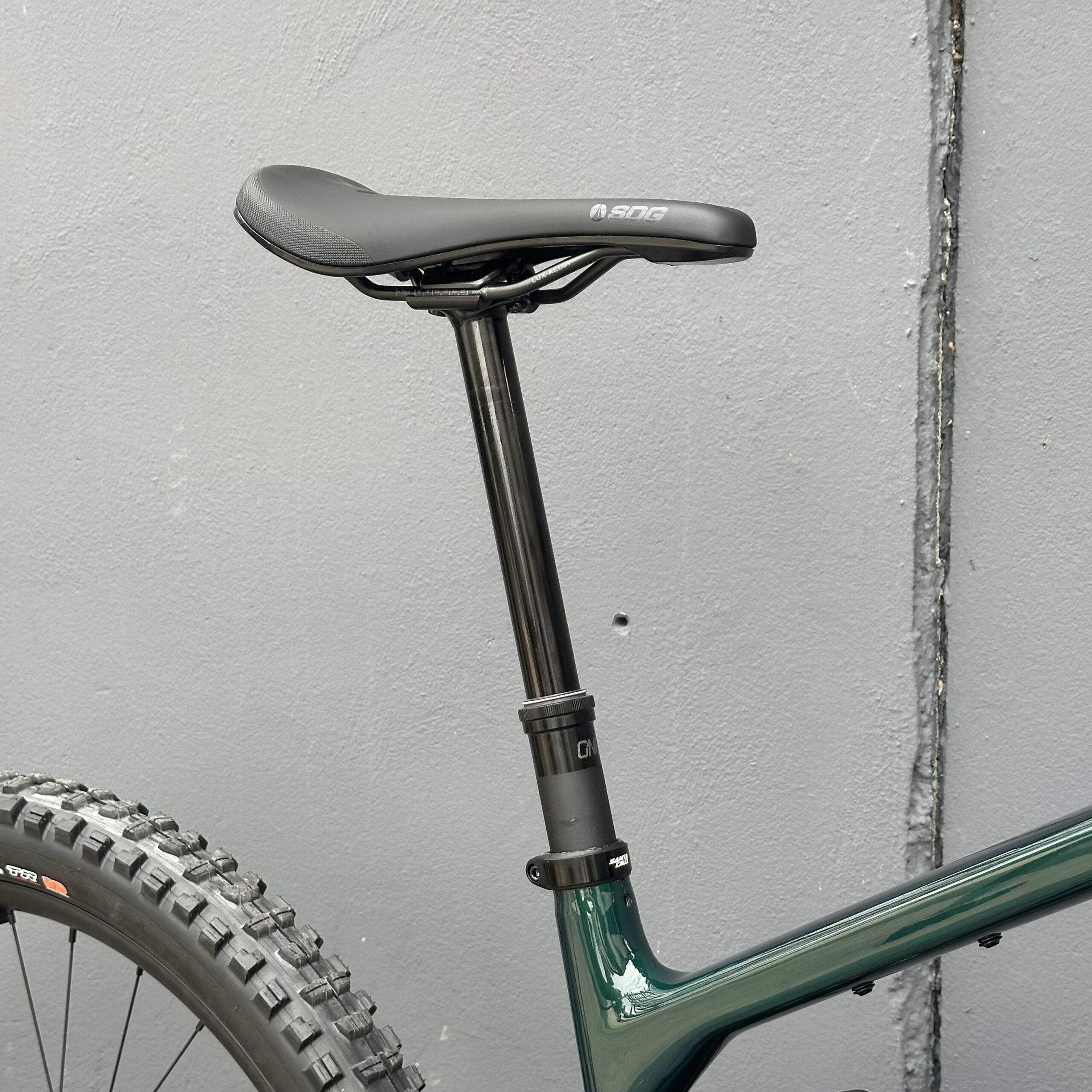 SANTA CRUZ Vala GX AXS | 2026 | Gloss Midnight Green – Image 14