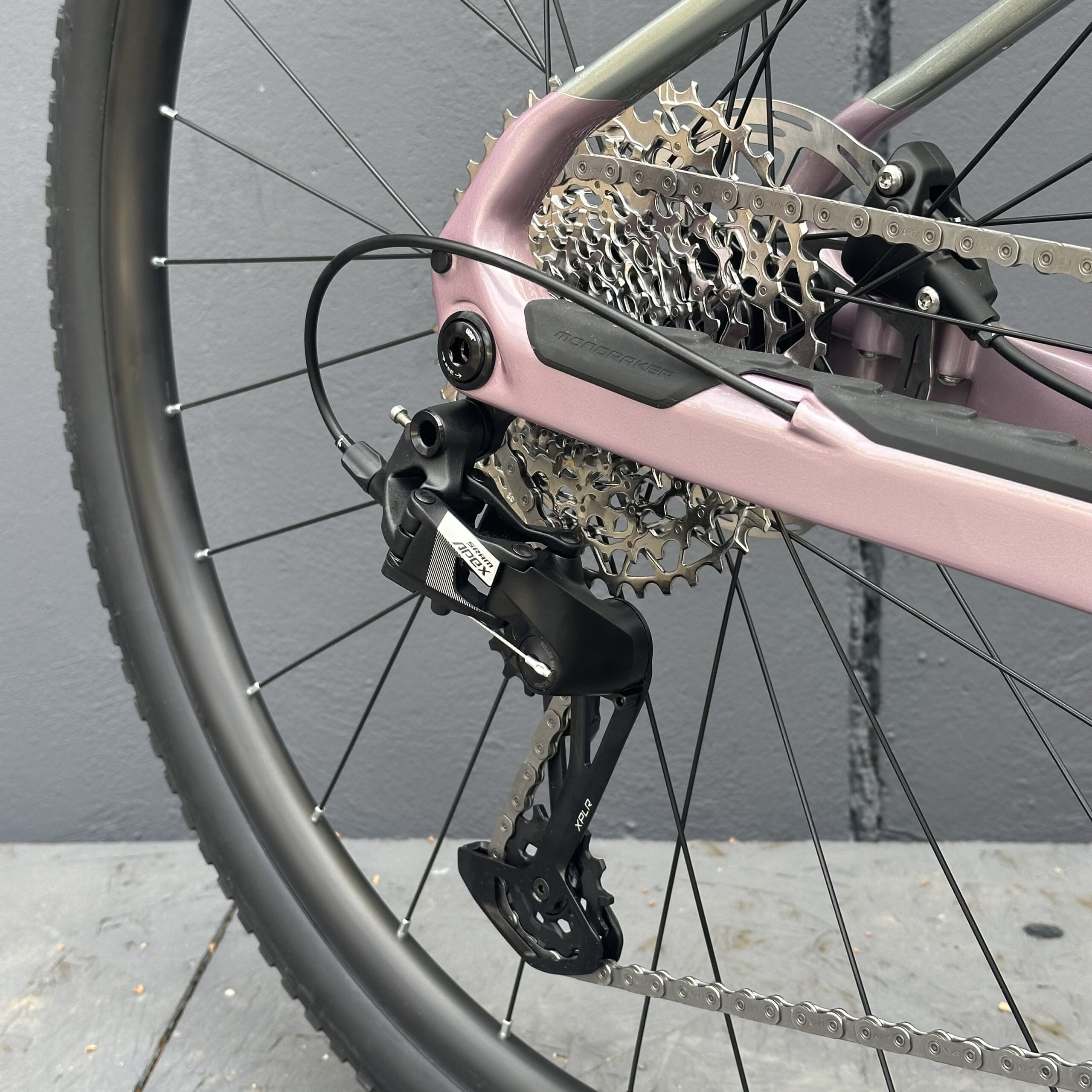 MONDRAKER Arid Carbon S | Mirage Silver – Image 5