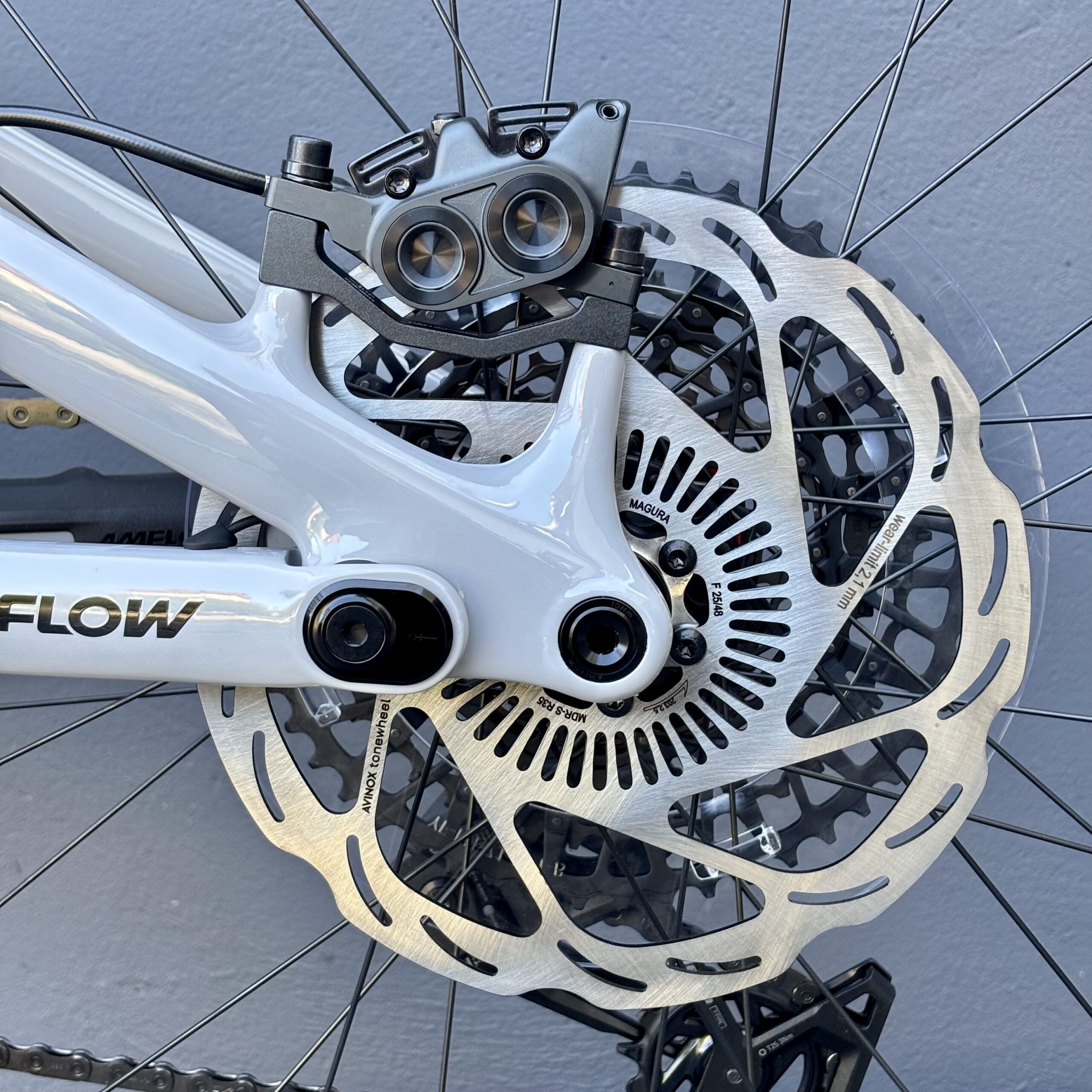 AMFLOW PX Carbon Pro | 2026 | DJI Avinox M2S – Image 9