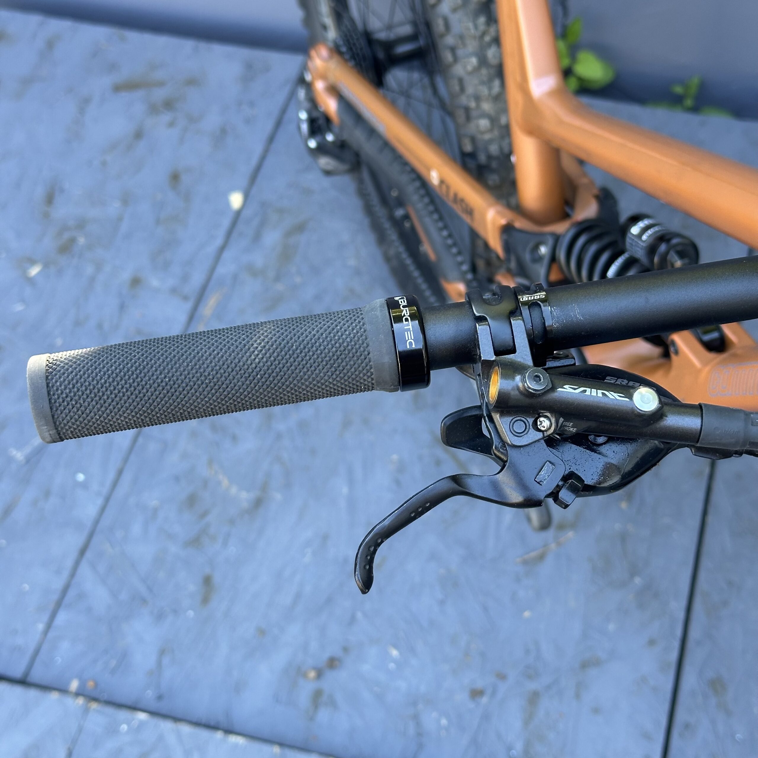 Commencal Clash Occasion Ride Park Edition | VTT Super Enduro – Image 6