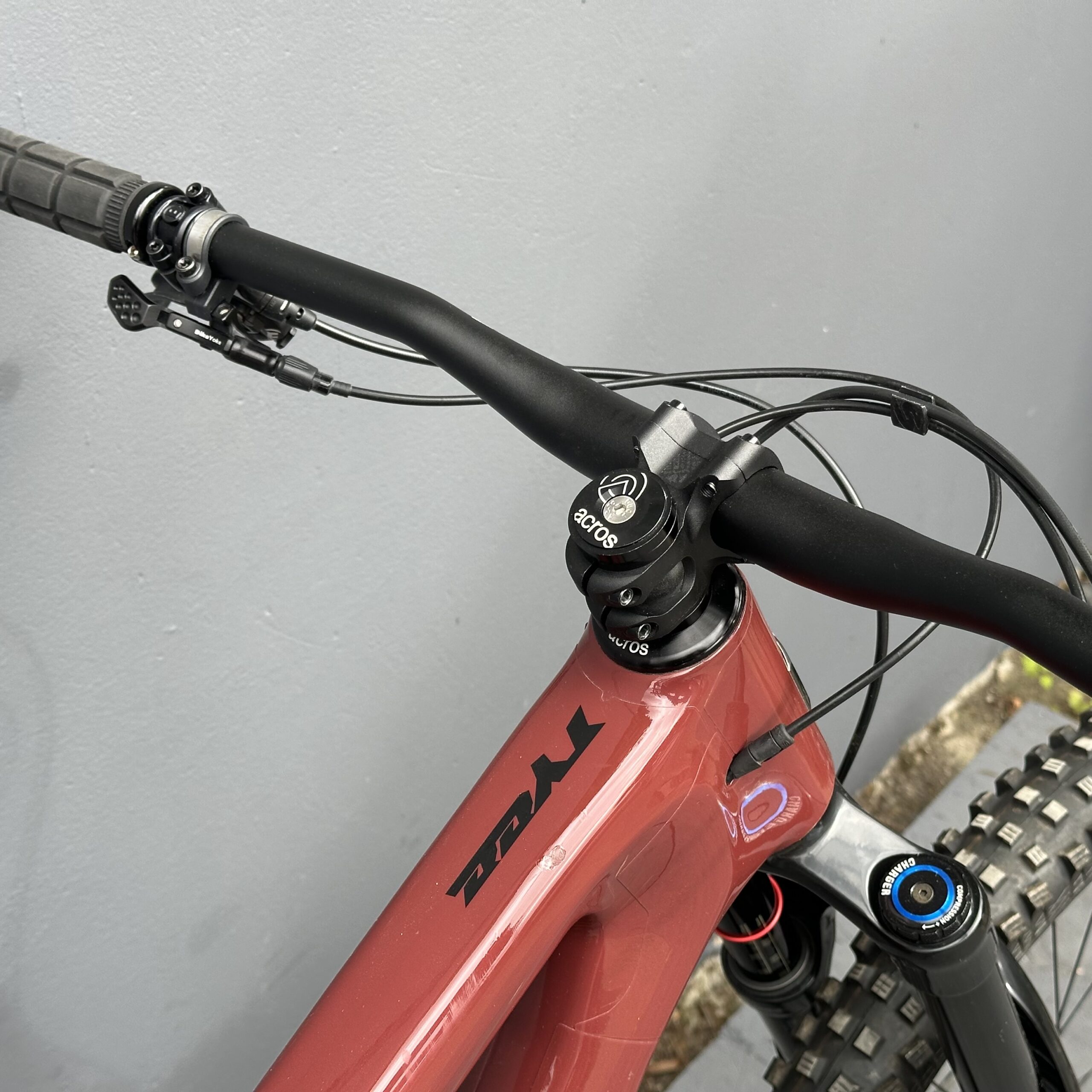 PROPAIN Tyee CF 27.5 Occasion | VTT Enduro Carbone – Image 6