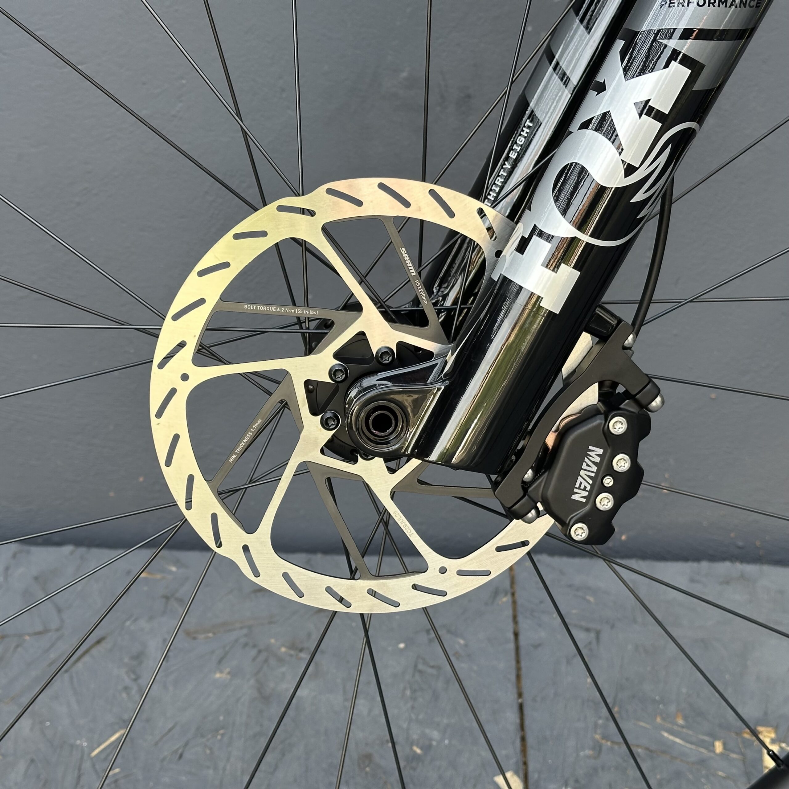 SANTA CRUZ Nomad 6 90 | 2026 | Matte Black – Image 10