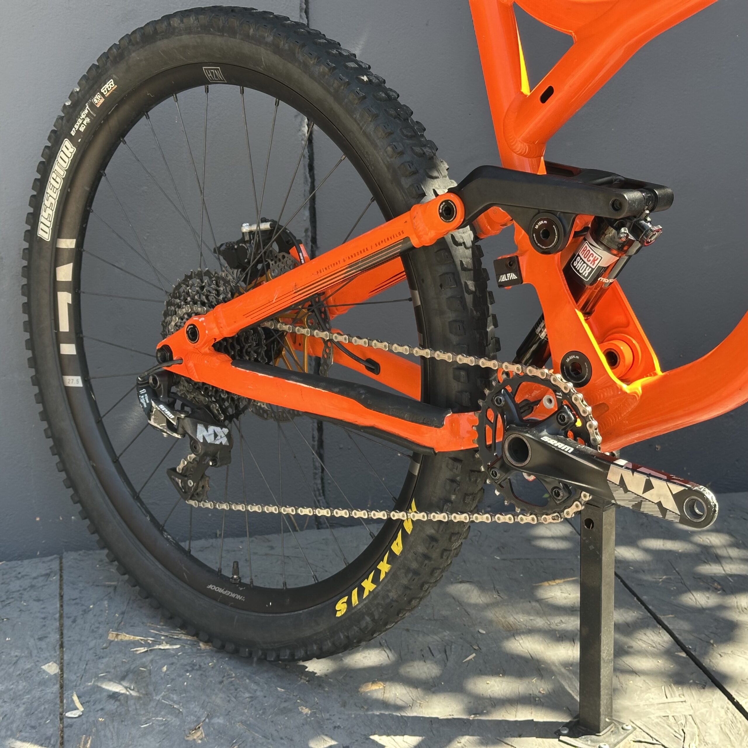 Commencal Meta AM V3 Essential Occasion | VTT Enduro – Image 8
