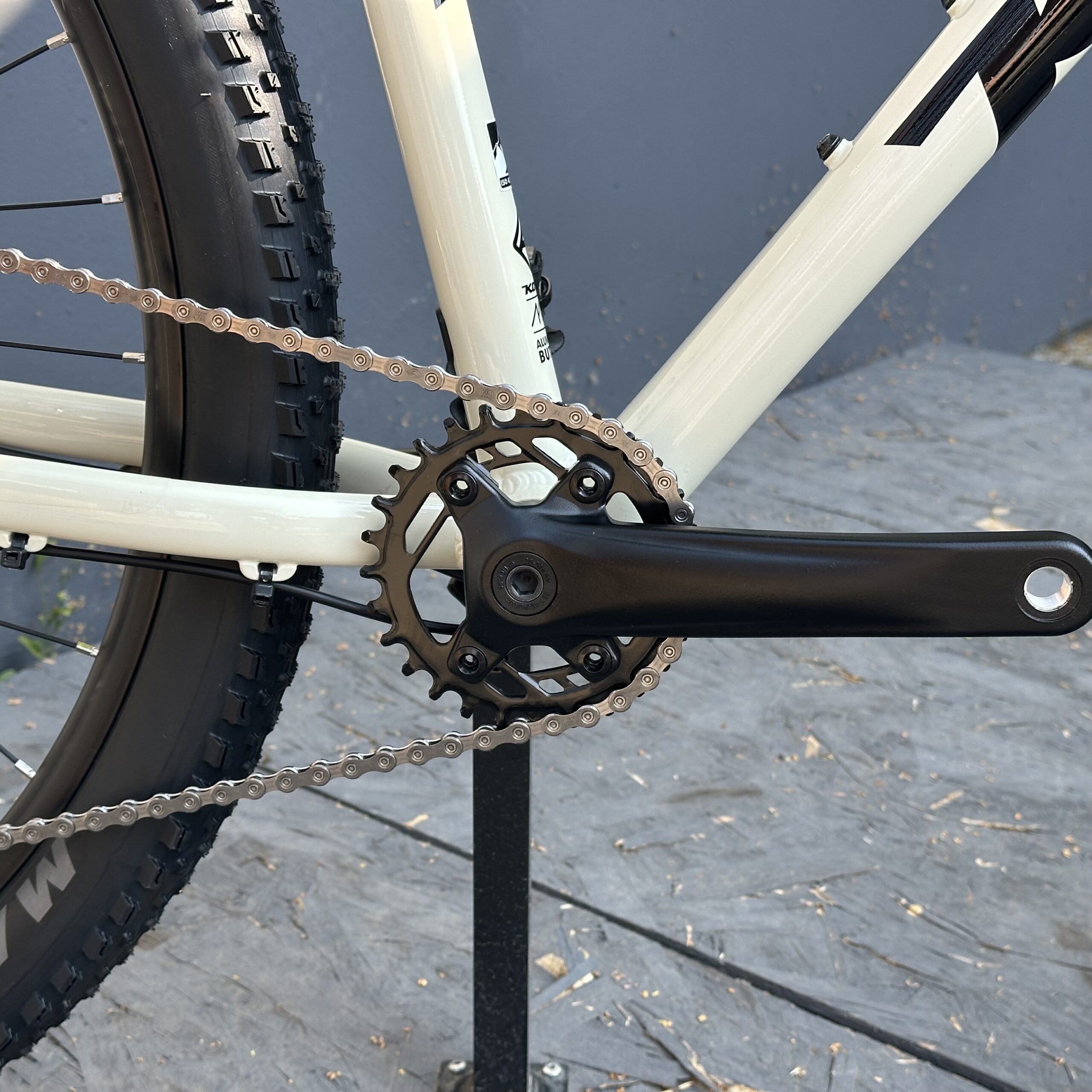 KONA Cinder Cone | White | 2027 – Image 6