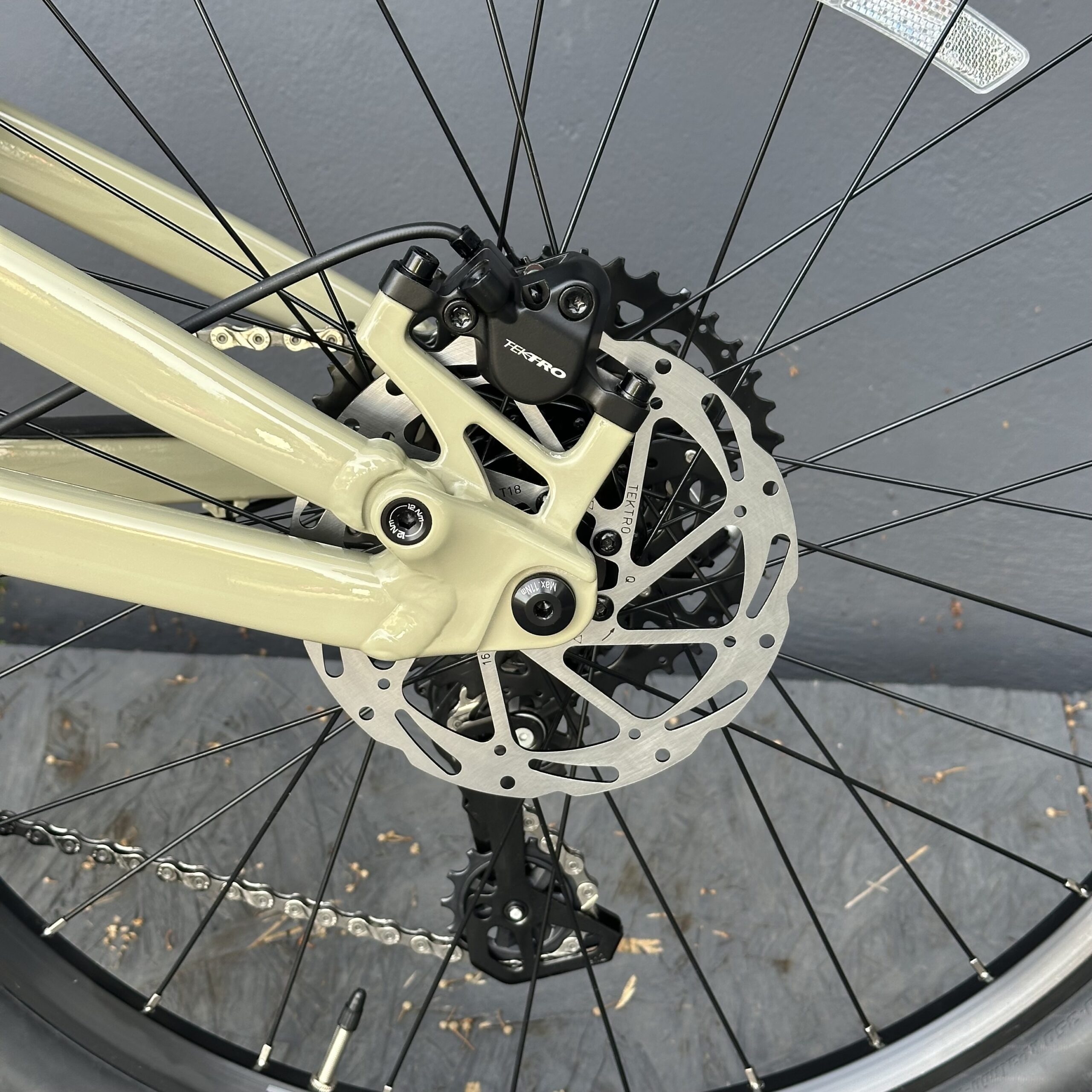 POLYGON Siskiu D24 24" 2027 | Cream | 7 à 12 ans – Image 11