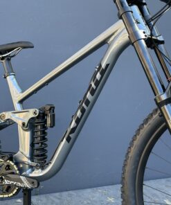KONA Process X | 2027 | Gloss Metallic Dark Grey – Image 3