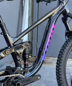 KONA Process 246 | 2027 | Noir – Image 5