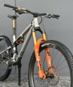 Alternative view of Commencal Meta AM Occasion | VTT Enduro | montage Carte