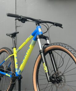 MARIN Bobcat Trail 3 | Artist Edition Thumbs 2026 | Neon Blue – Image 2