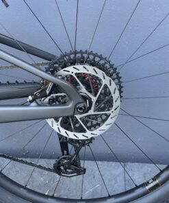SANTA CRUZ Blur XO AXS RSV | 2027 | Matte Charcoal – Image 11