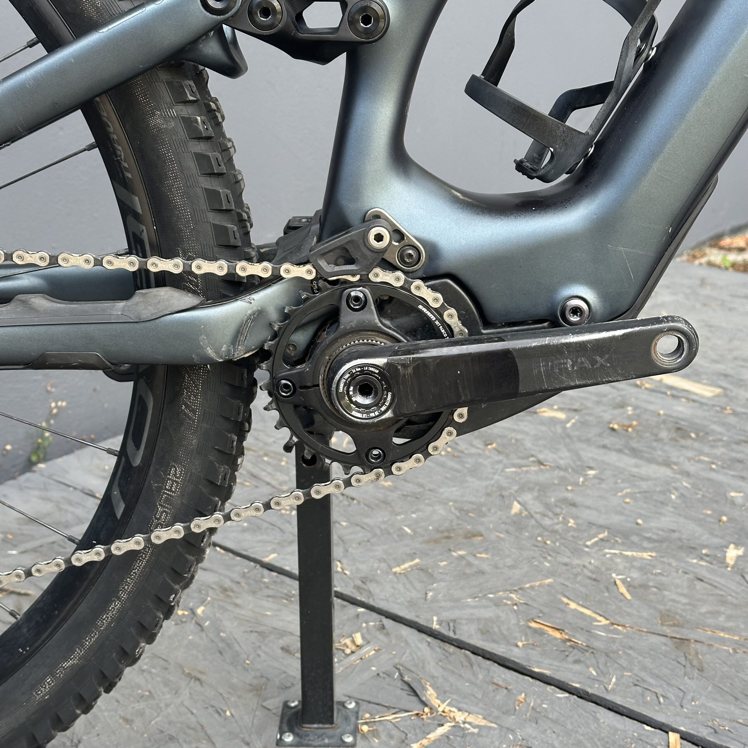 SPECIALIZED Turbo Levo SL Expert Carbon | VTTAE Enduro | Occasion – Image 5