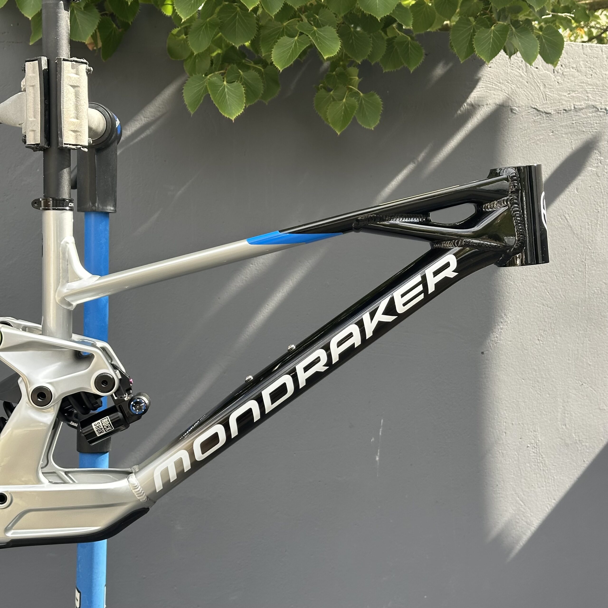 Kit Cadre MONDRAKER Summum RR Team | RockShox Vivid Coil Ultimate | Gris Noir Bleu – Image 2