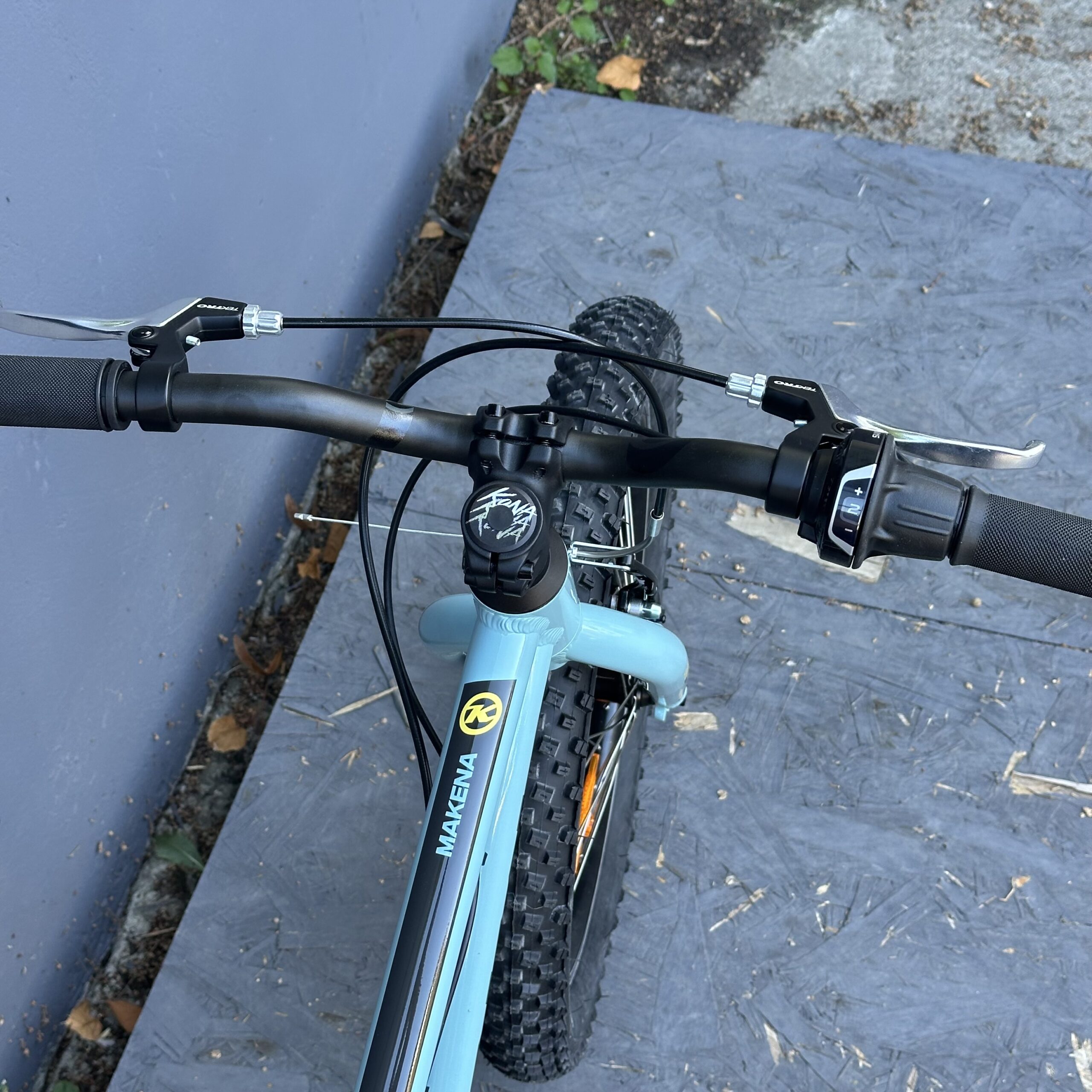 KONA Makena 20" | Bleu | 2027 – Image 7