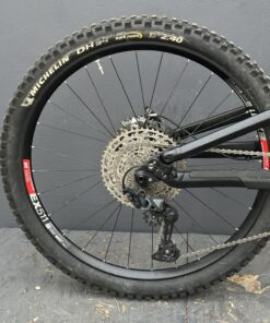 POLYGON COLLOSUS N8 | VTT Enduro | Occasion – Image 11