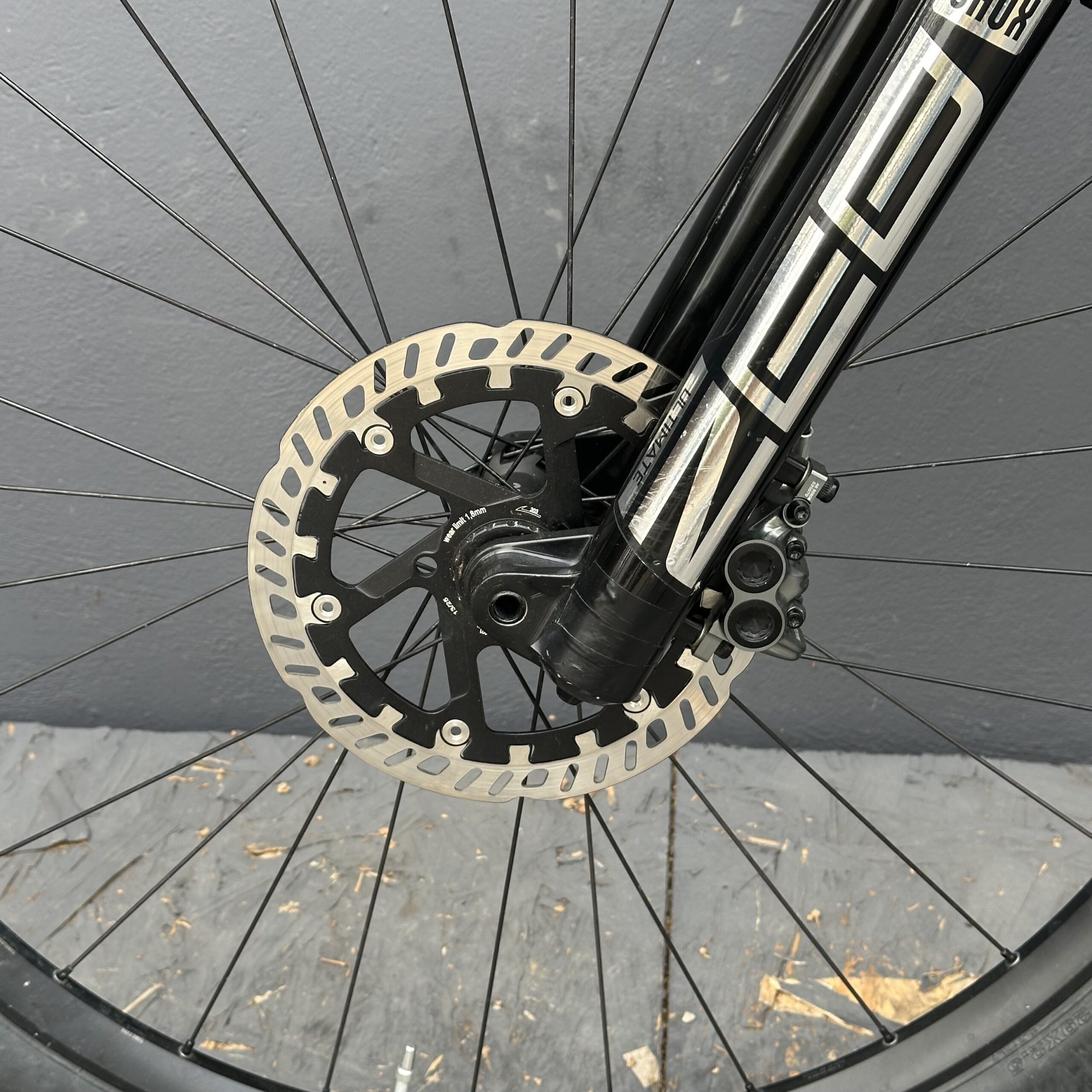 POLYGON COLLOSUS N8 | VTT Enduro | Occasion – Image 13