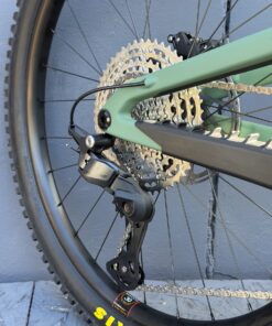 SANTA CRUZ Bronson Deore | 2026 | Matte Poblano Green – Image 5